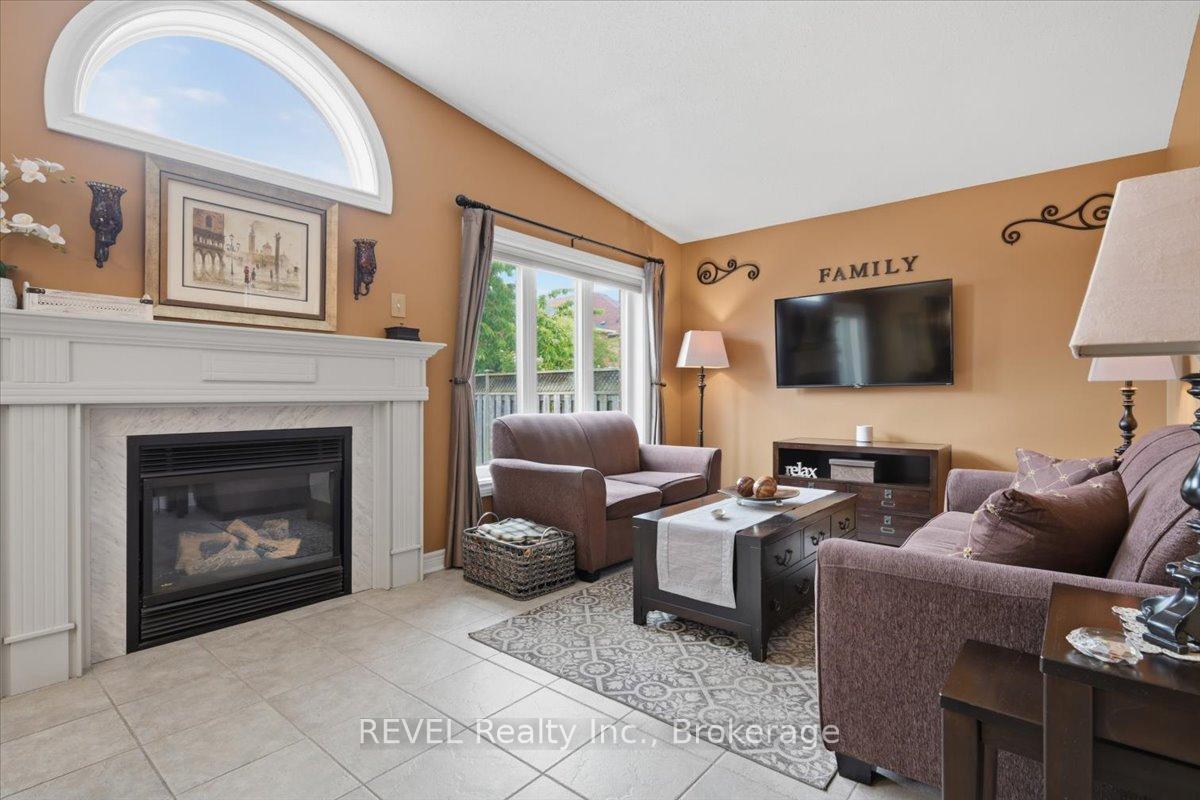 Photo 19 of 4819 Bloomburg Drive, Mississauga, Churchill Meadows — HOMEH