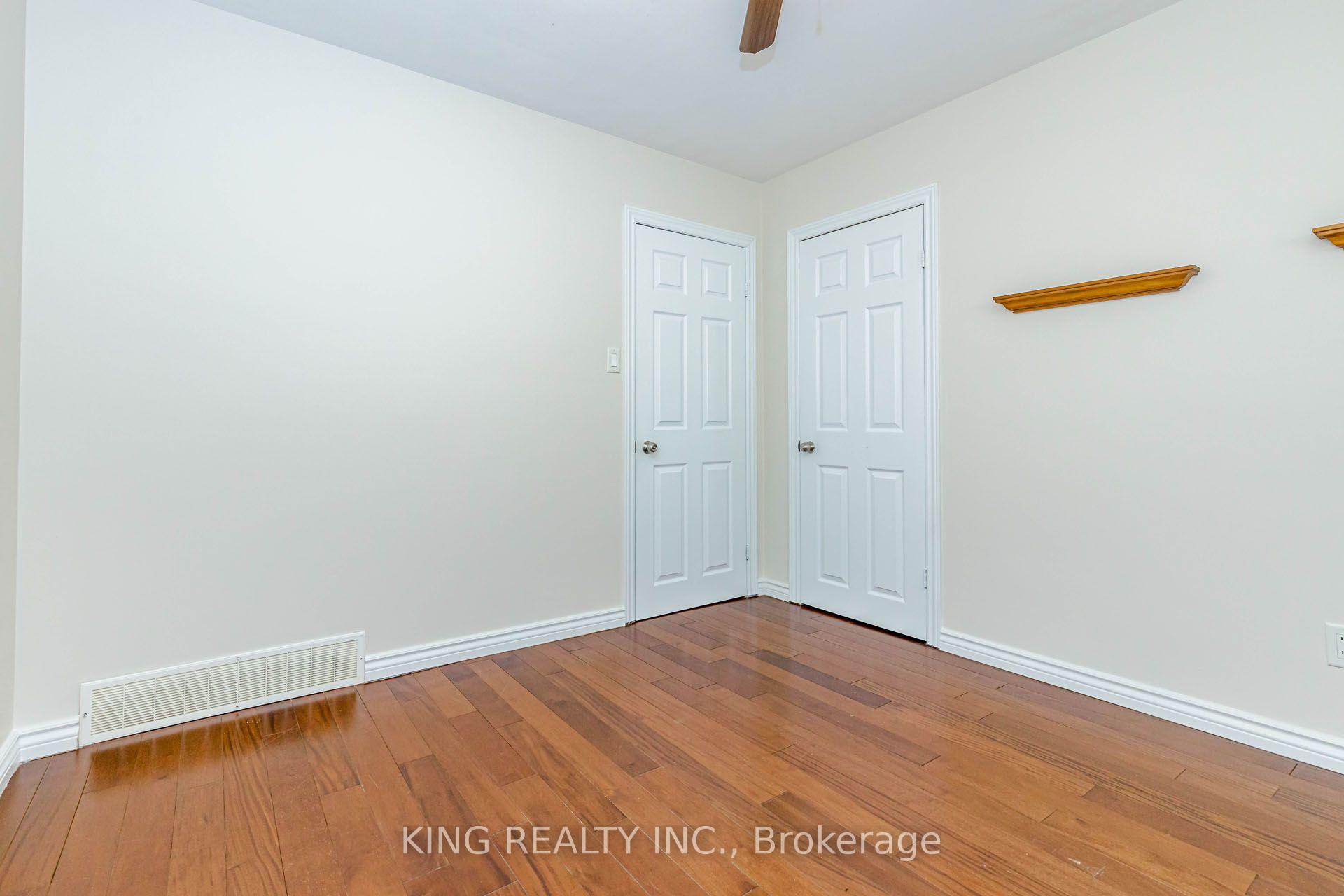 Photo 9 of Unit Upper, 392 Greenfield Avenue, Kitchener, Vanier - Kitchener — HOMEH