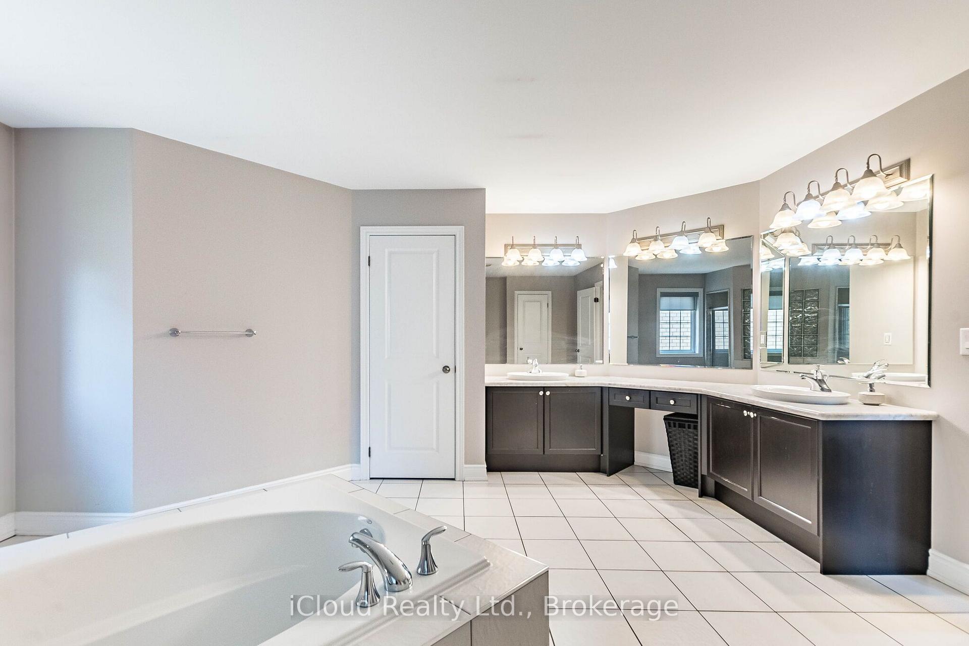 Photo 31 of 14 Solstice Street, Brampton, Bram East — HOMEH