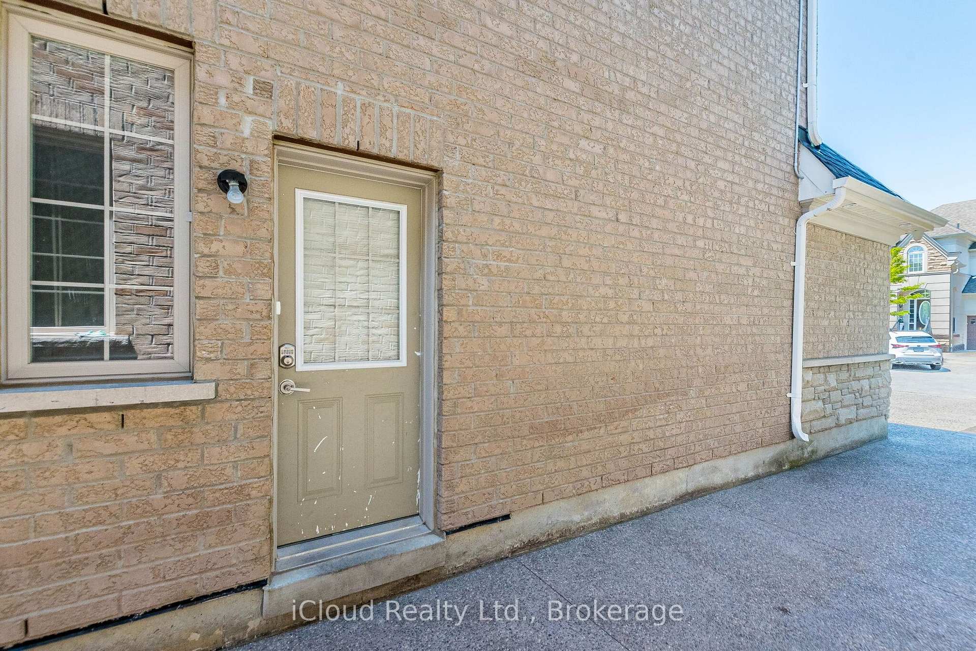 Photo 48 of 14 Solstice Street, Brampton, Bram East — HOMEH