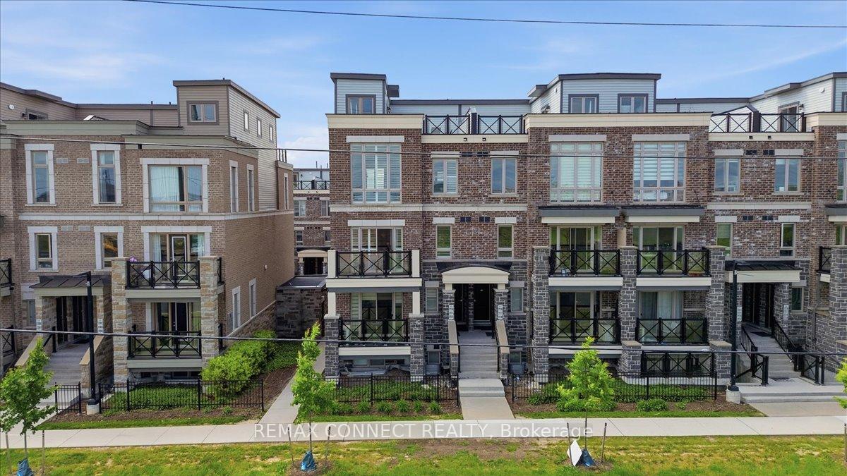 Front of Unit 2231, 10 Westmeath Lane