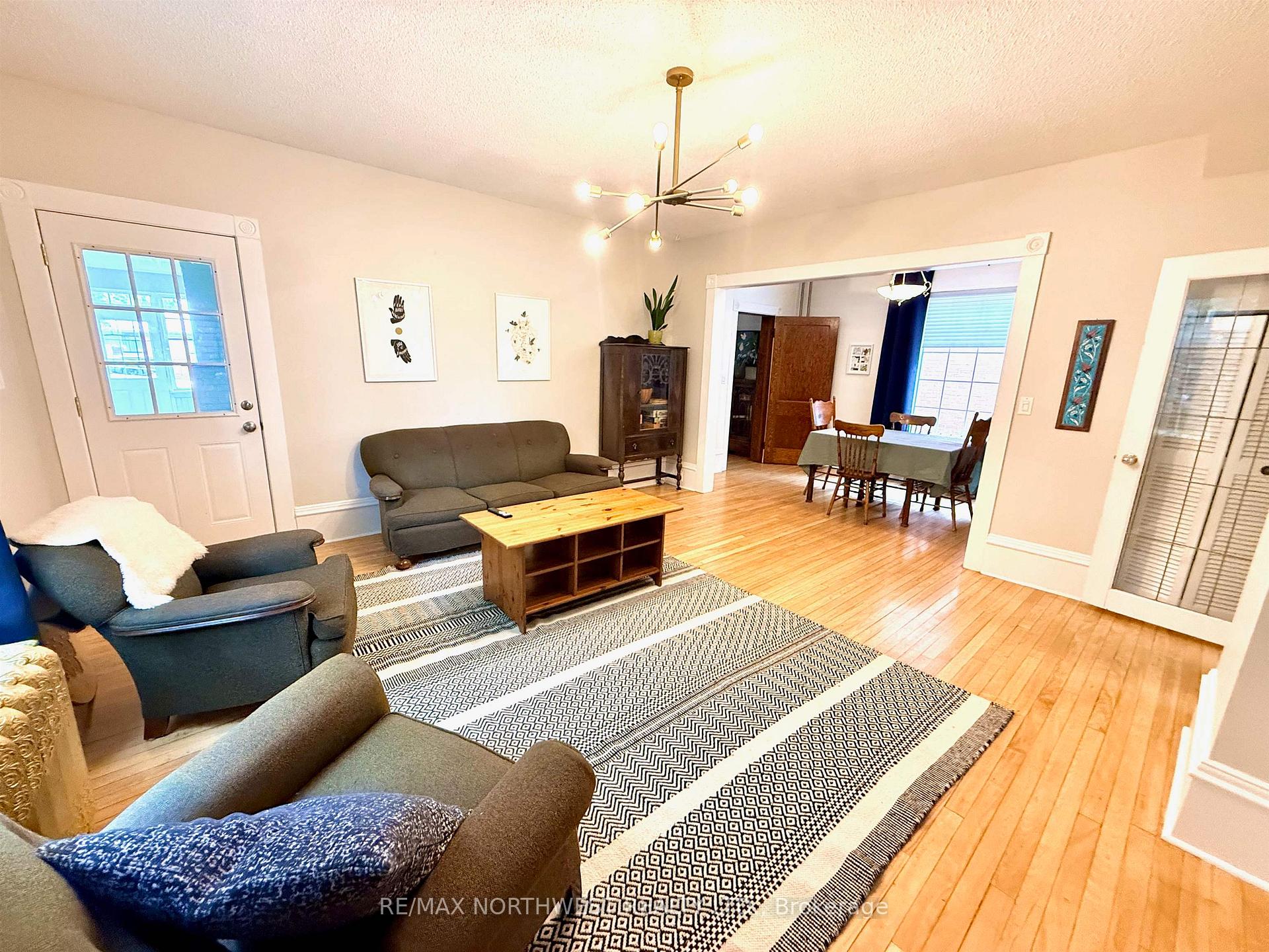 Photo 14 of 324 Third St S, Kenora, Downtown — HOMEH