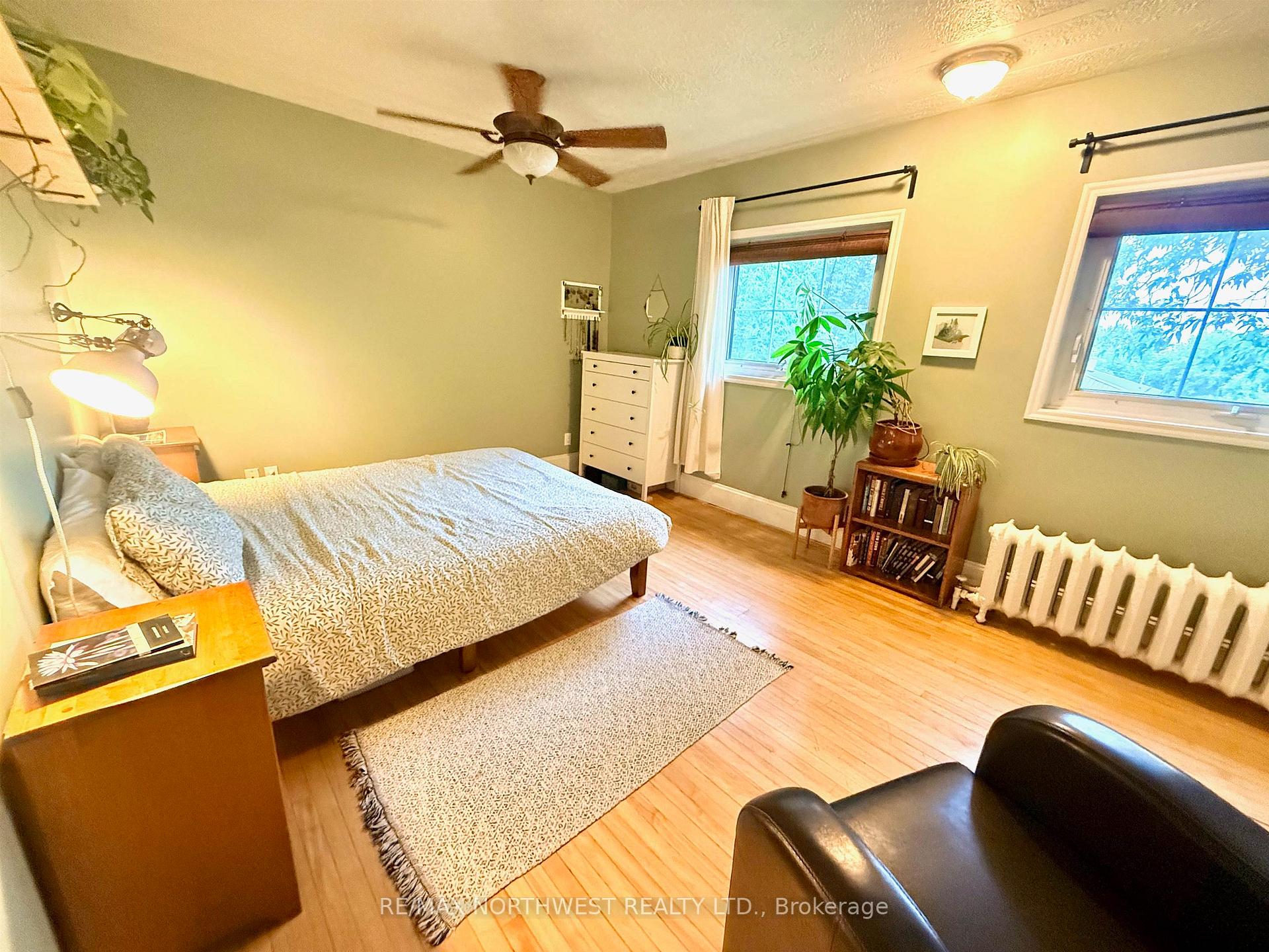 Photo 19 of 324 Third St S, Kenora, Downtown — HOMEH