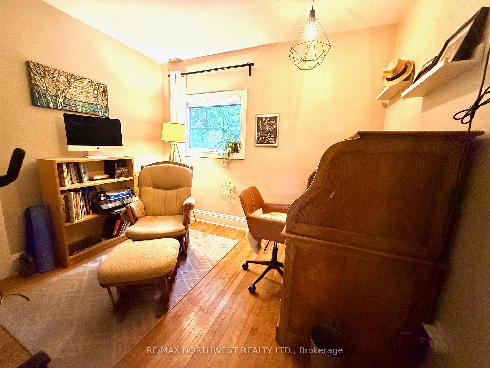 Photo 20 of 324 Third St S, Kenora, Downtown — HOMEH