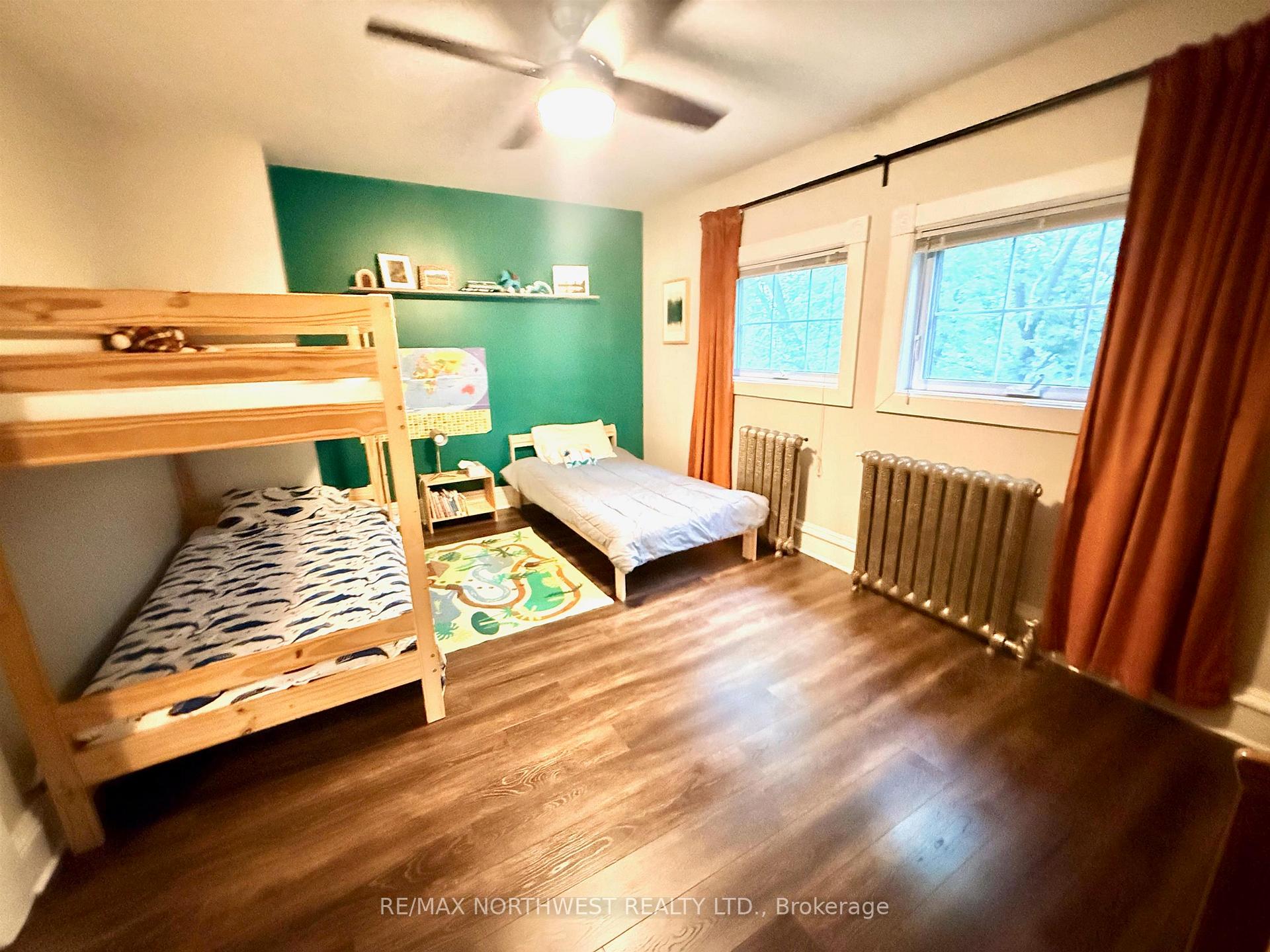 Photo 22 of 324 Third St S, Kenora, Downtown — HOMEH