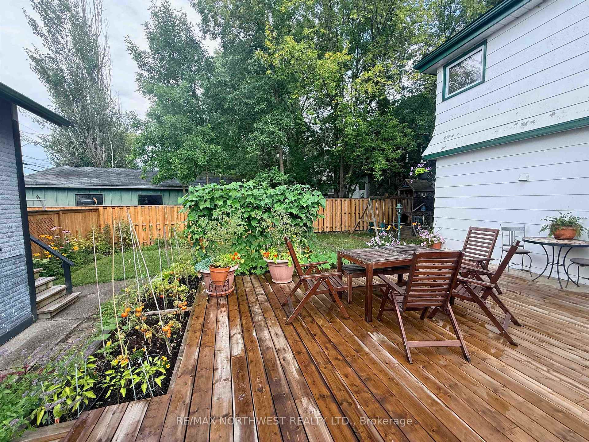 Photo 35 of 324 Third St S, Kenora, Downtown — HOMEH