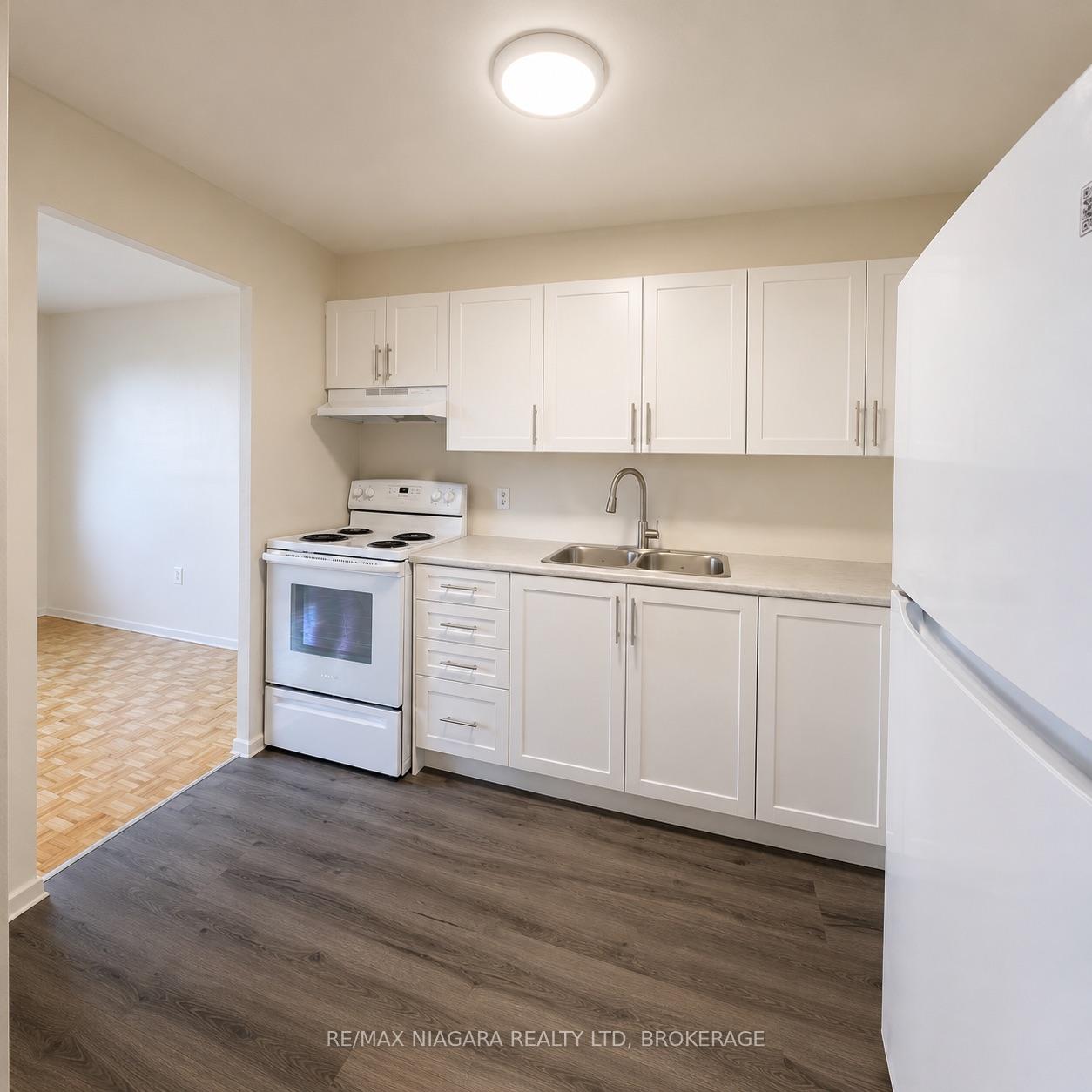 Photo 9 of Unit 503, 550 King Street, Midland — HOMEH