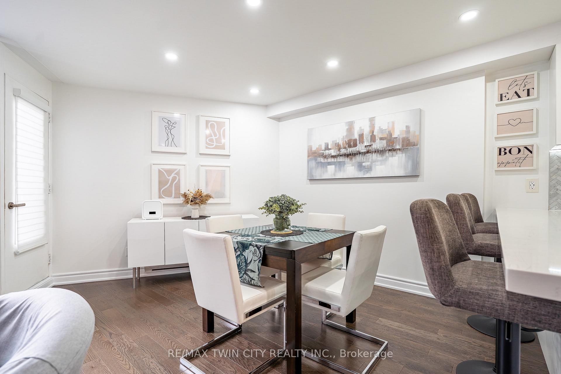 Photo 11 of Unit A32, 288 Mill Road, Etobicoke, Markland Wood — HOMEH