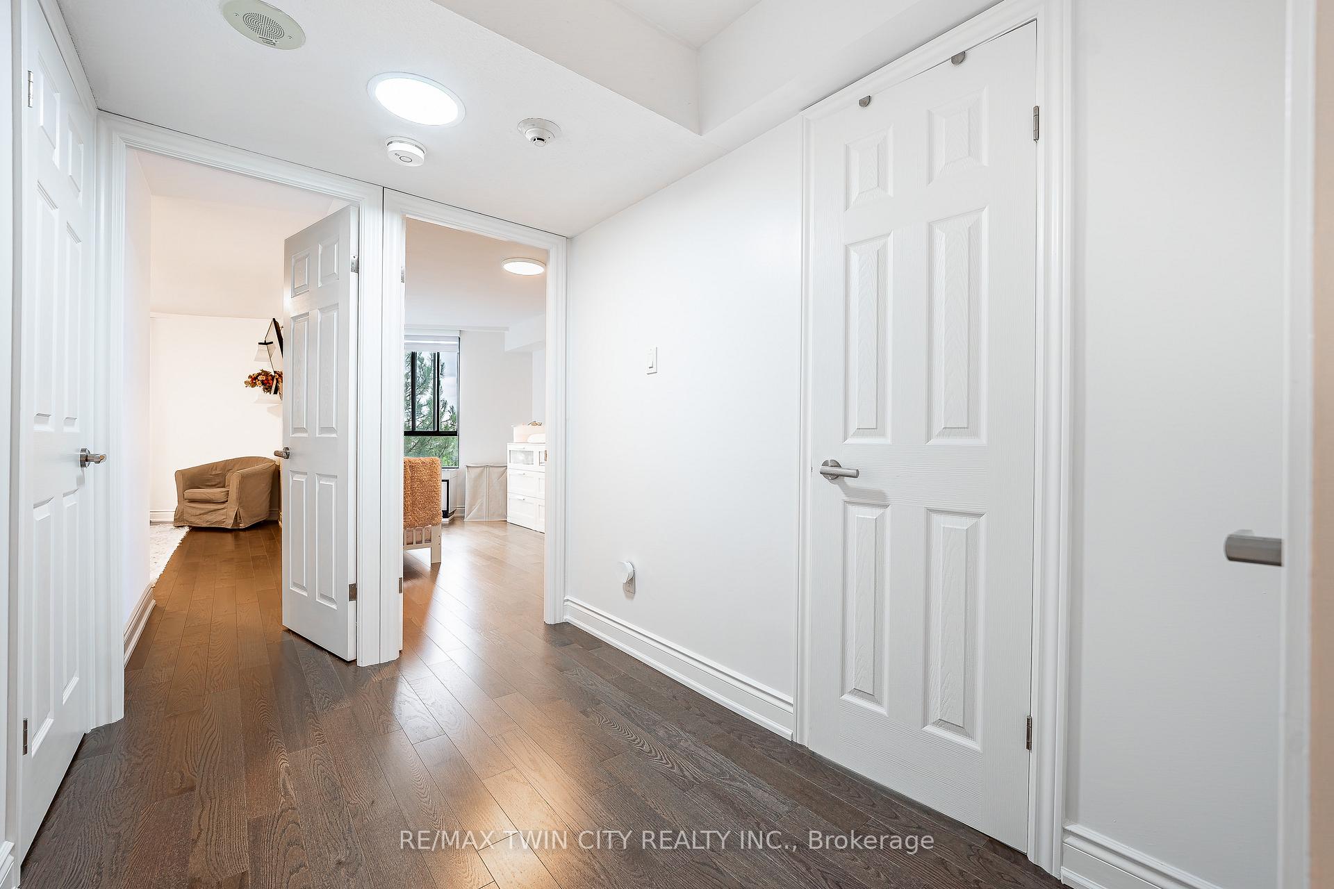 Photo 21 of Unit A32, 288 Mill Road, Etobicoke, Markland Wood — HOMEH