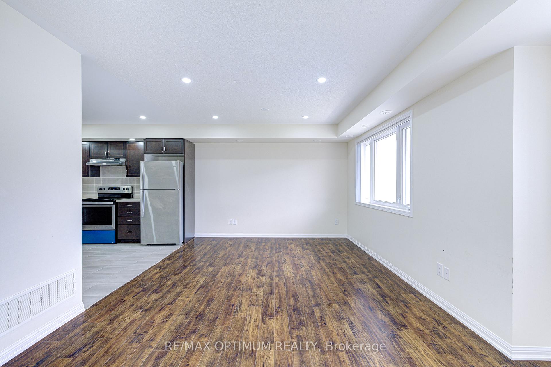 Photo 3 of Unit 307, 250 Sunny Meadow Boulevard, Brampton, Sandringham-Wellington — HOMEH