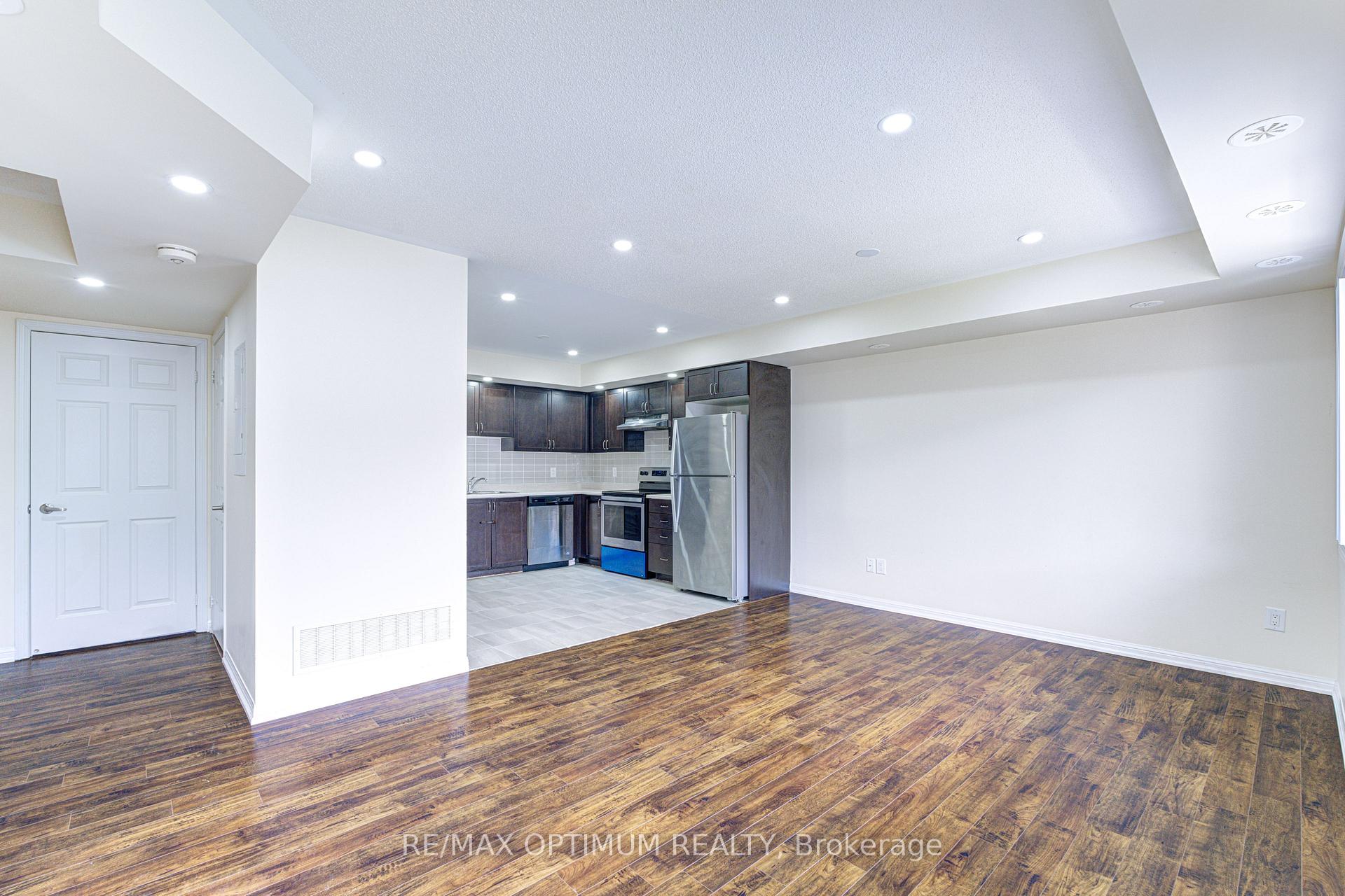 Photo 5 of Unit 307, 250 Sunny Meadow Boulevard, Brampton, Sandringham-Wellington — HOMEH