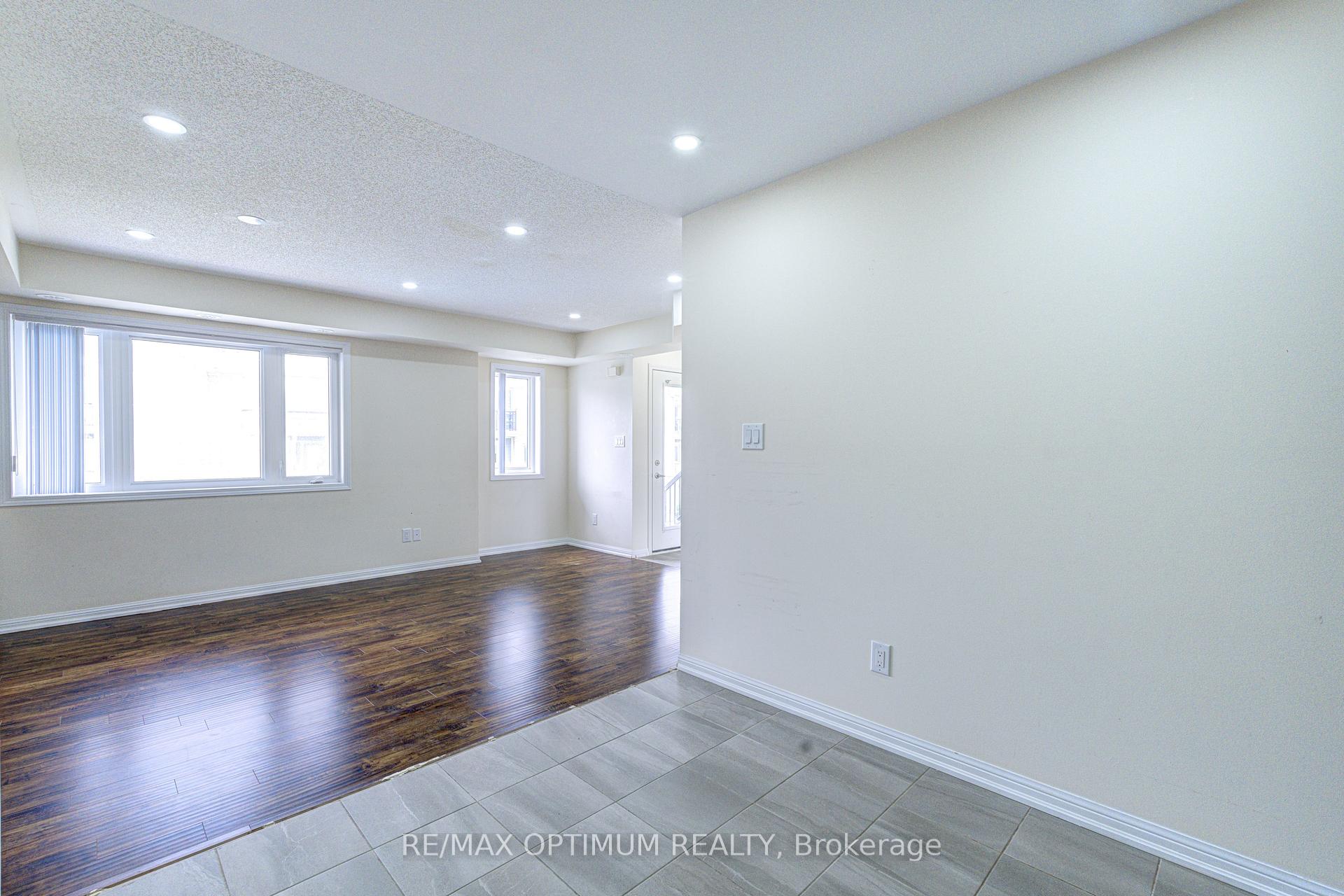 Photo 11 of Unit 307, 250 Sunny Meadow Boulevard, Brampton, Sandringham-Wellington — HOMEH