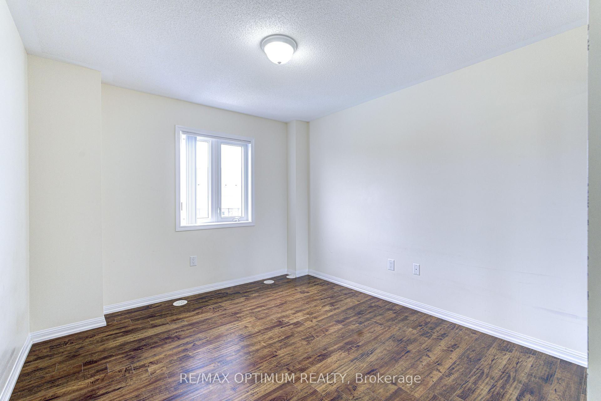 Photo 13 of Unit 307, 250 Sunny Meadow Boulevard, Brampton, Sandringham-Wellington — HOMEH
