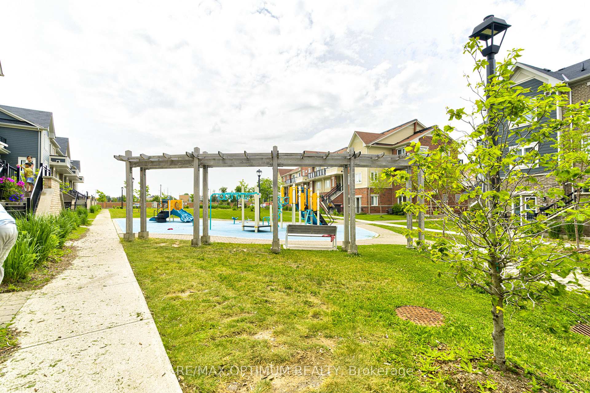 Photo 24 of Unit 307, 250 Sunny Meadow Boulevard, Brampton, Sandringham-Wellington — HOMEH