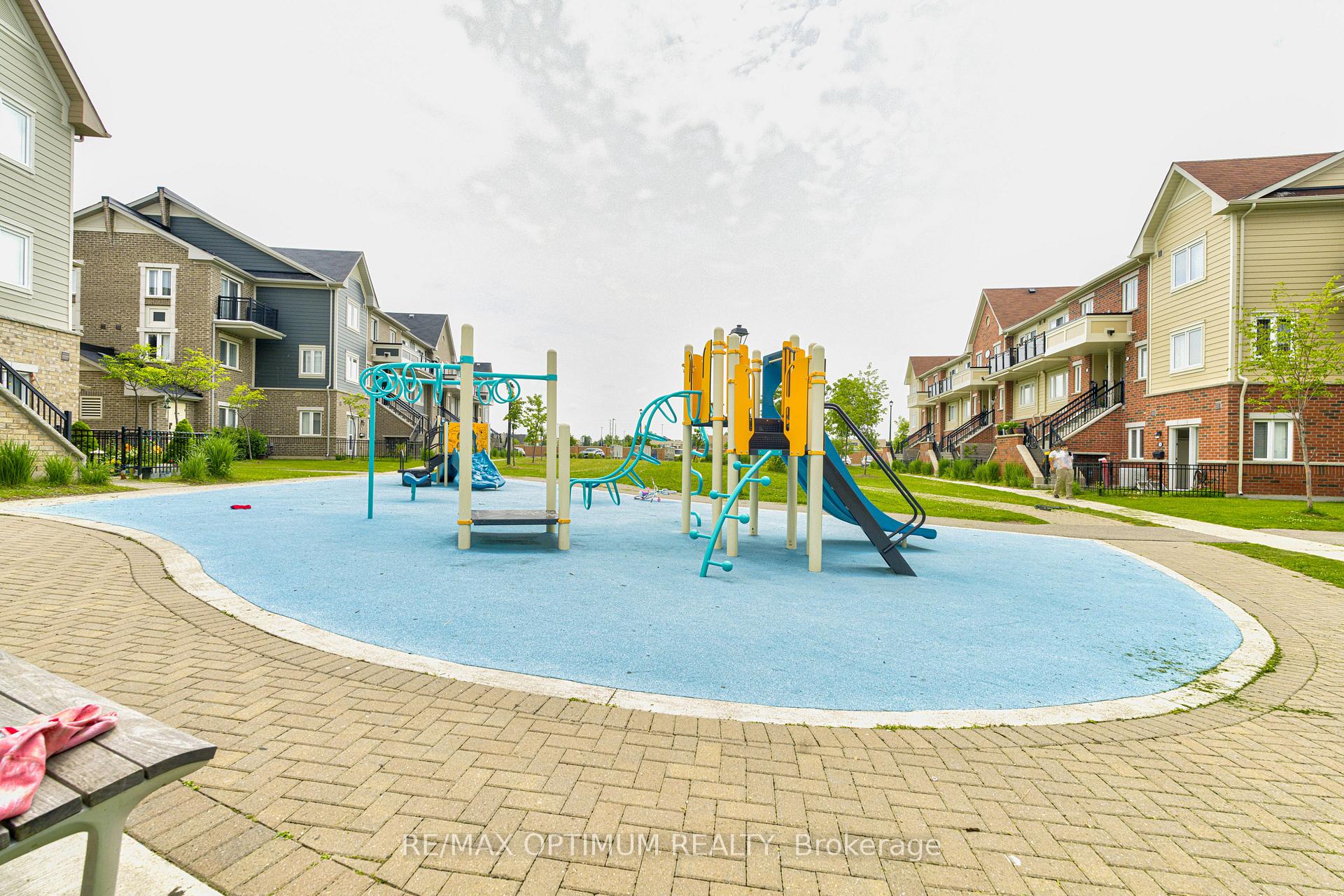 Photo 25 of Unit 307, 250 Sunny Meadow Boulevard, Brampton, Sandringham-Wellington — HOMEH
