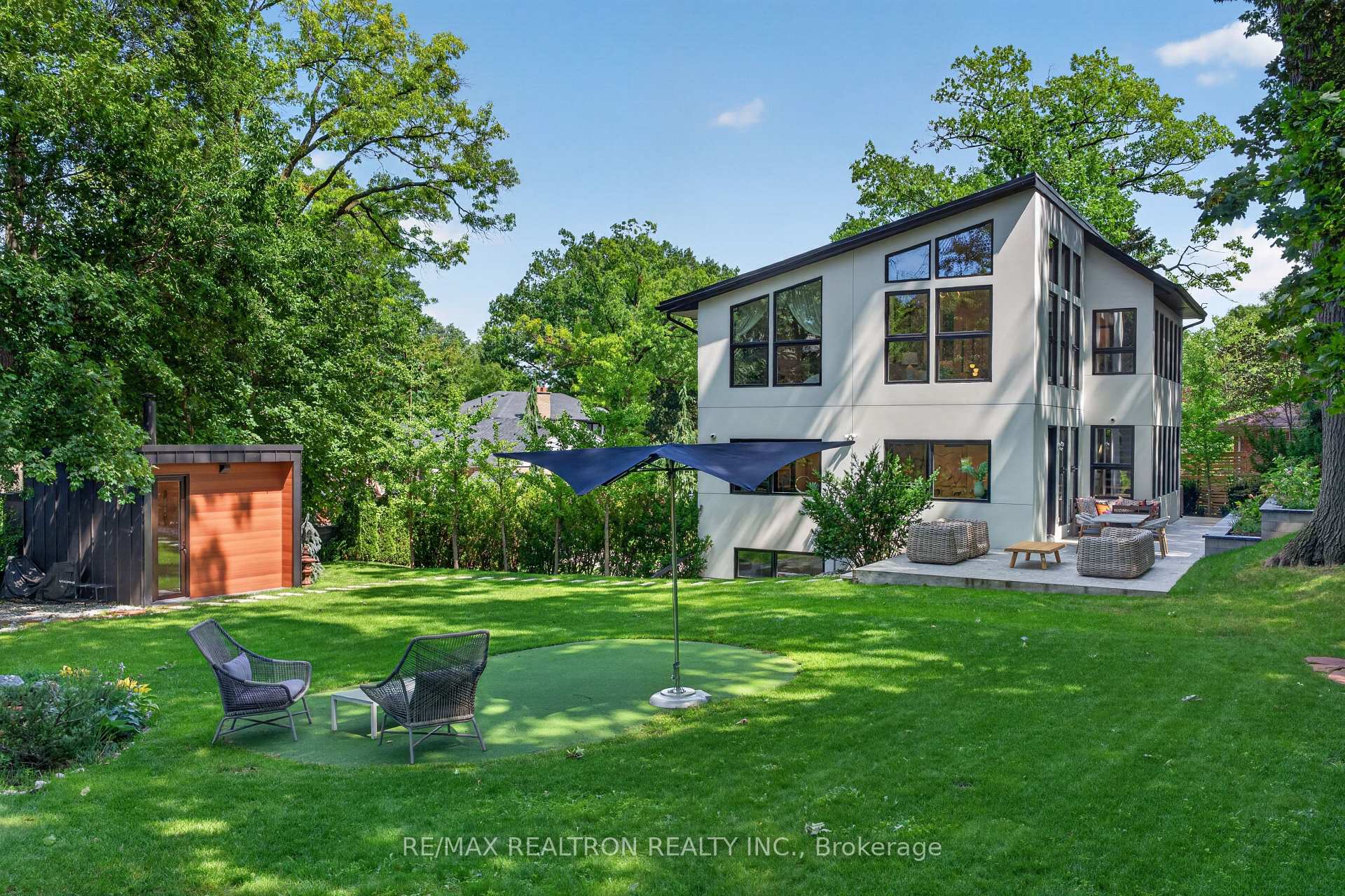 Photo 39 of 8 Breezewood Drive, Etobicoke, Stonegate-Queensway — HOMEH