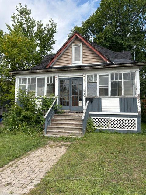 Photo 1 of 820 John Street, North Bay, Central — HOMEH