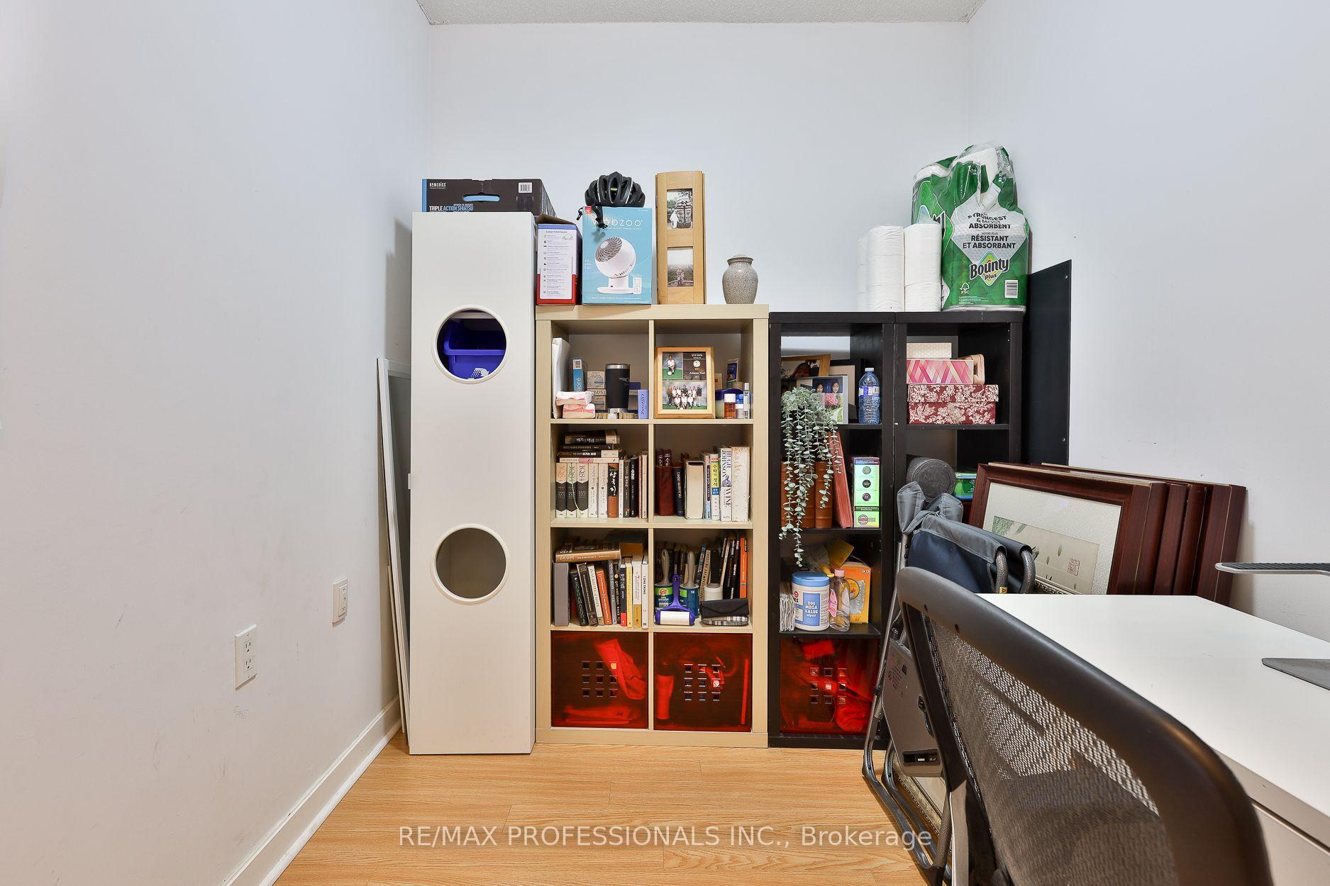 Photo 3 of Unit 1608, 85 Bloor Street E, Toronto, Church-Yonge Corridor — HOMEH