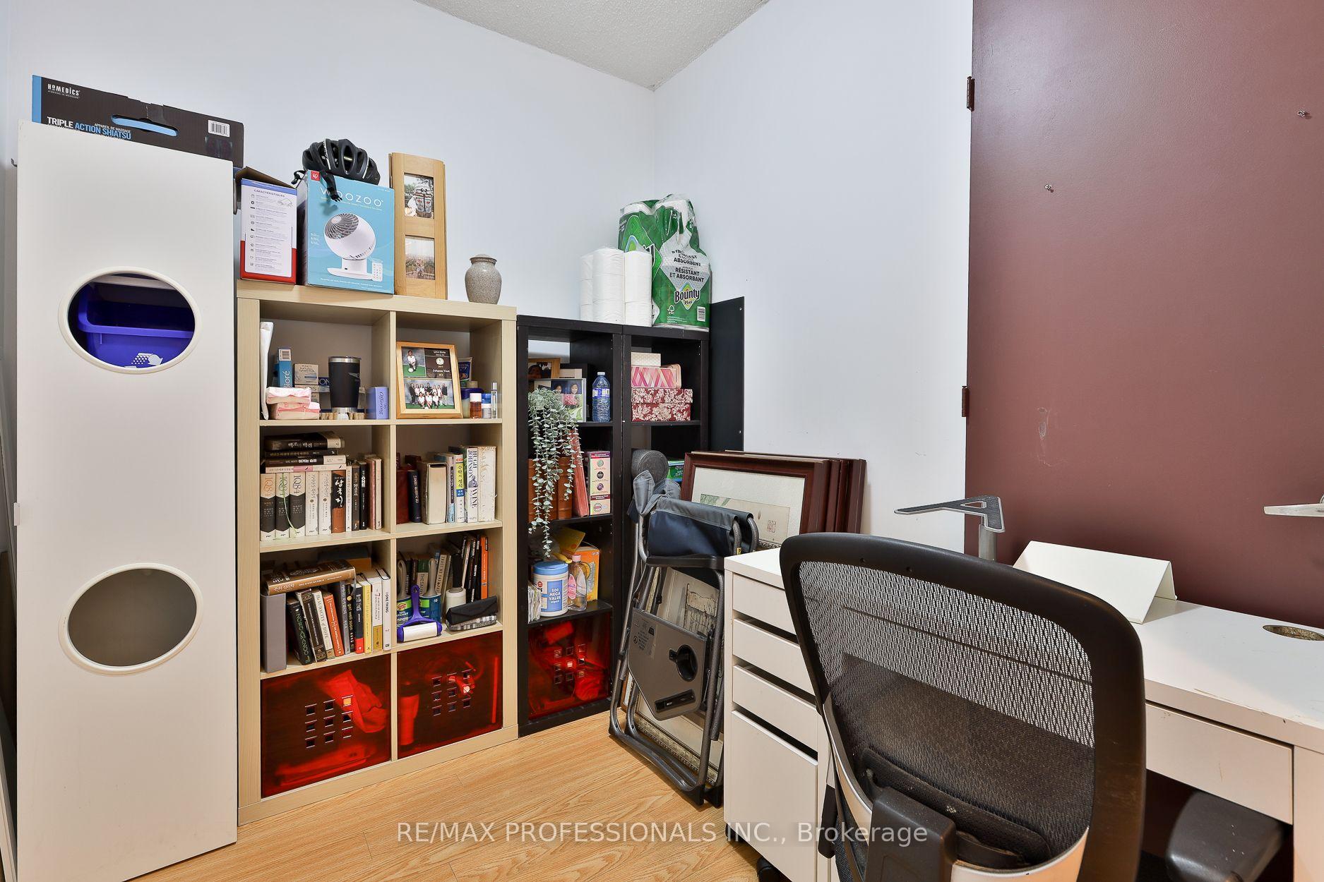 Photo 4 of Unit 1608, 85 Bloor Street E, Toronto, Church-Yonge Corridor — HOMEH