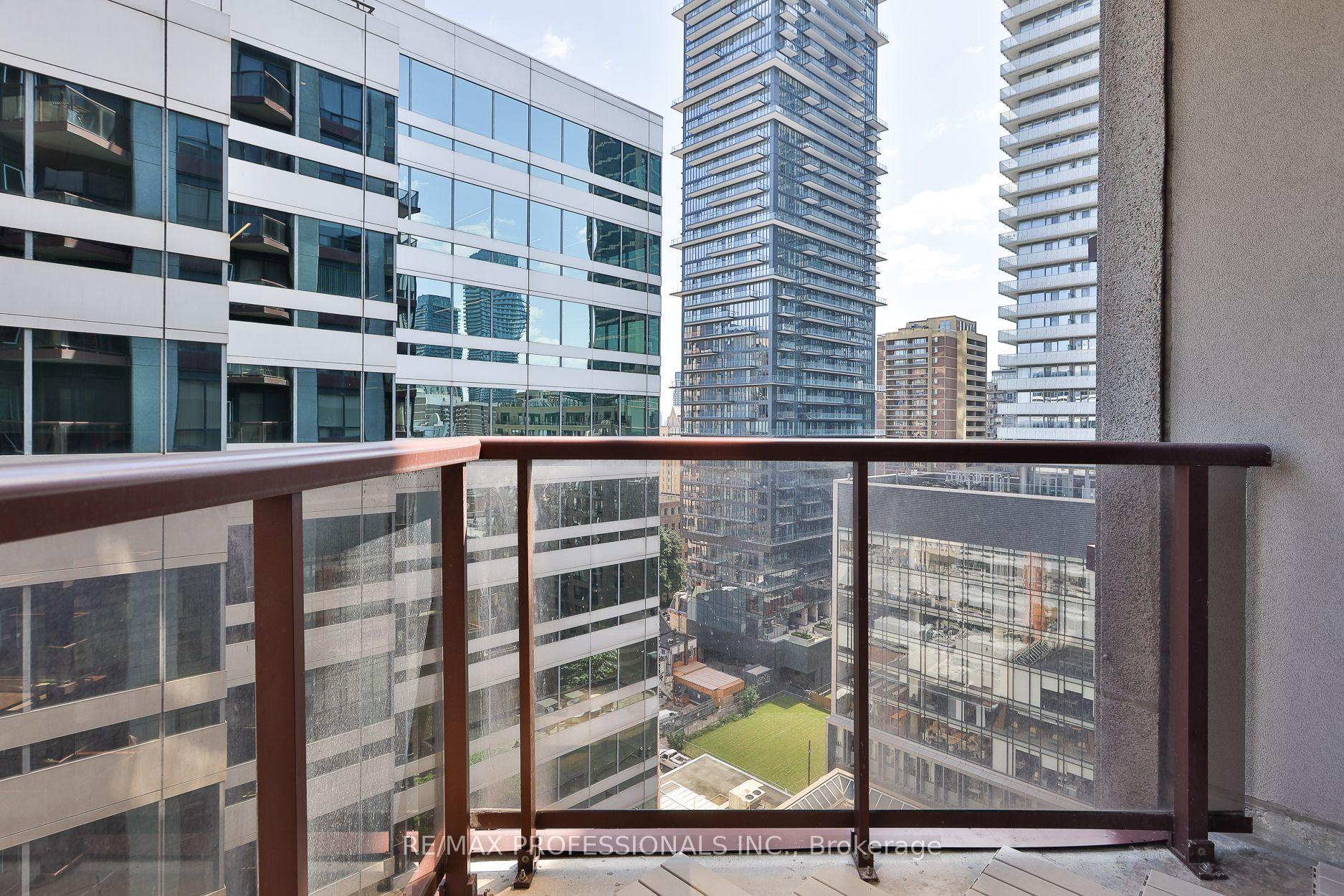 Photo 23 of Unit 1608, 85 Bloor Street E, Toronto, Church-Yonge Corridor — HOMEH