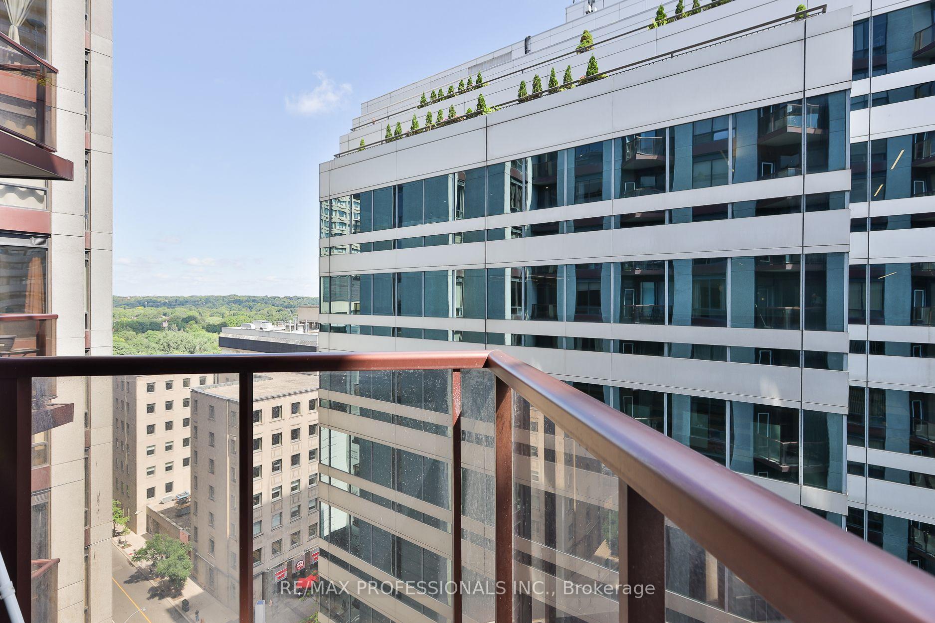 Photo 24 of Unit 1608, 85 Bloor Street E, Toronto, Church-Yonge Corridor — HOMEH