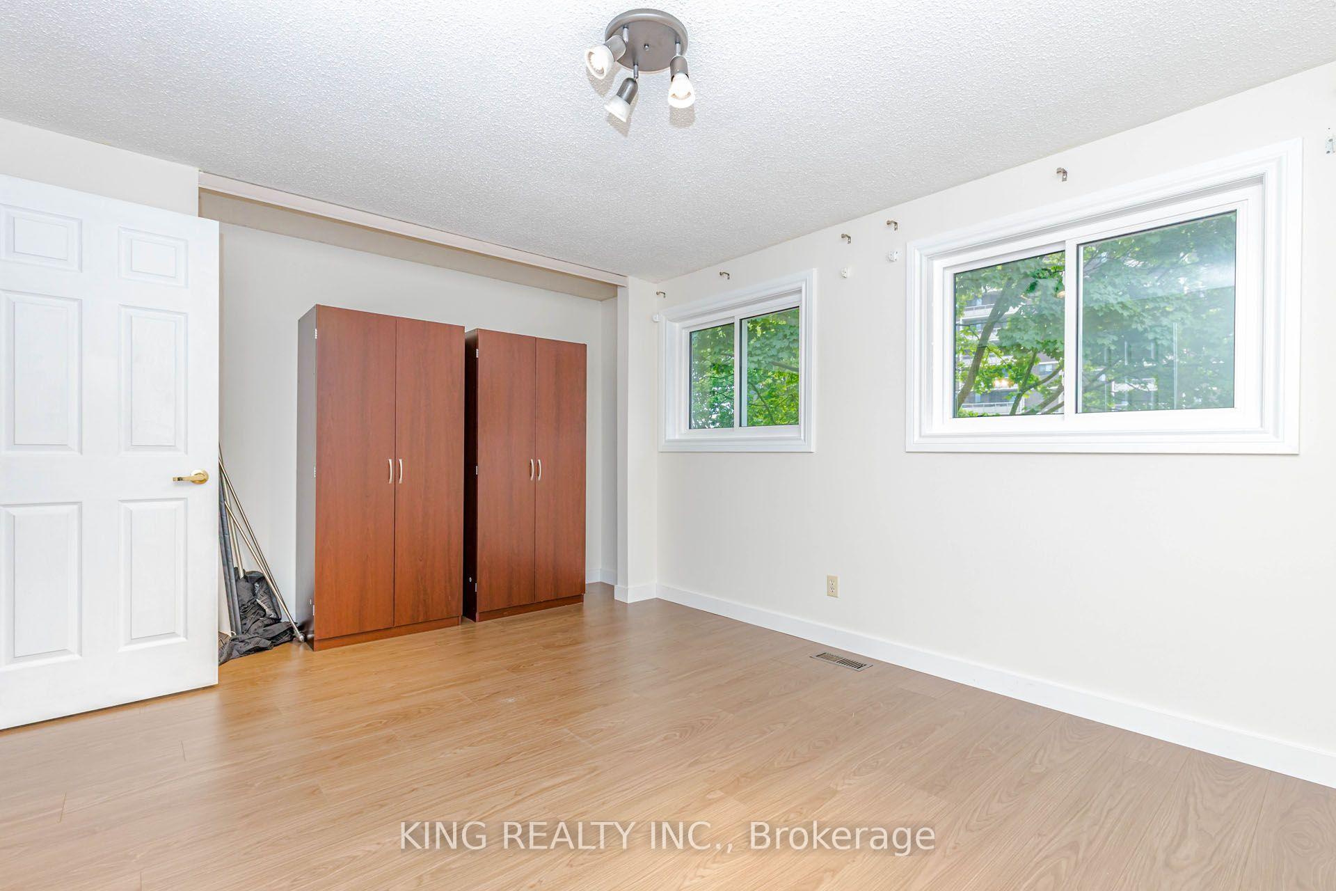 Photo 10 of Unit 6, 46 Cedarwoods Crescent, Kitchener, Vanier - Kitchener — HOMEH