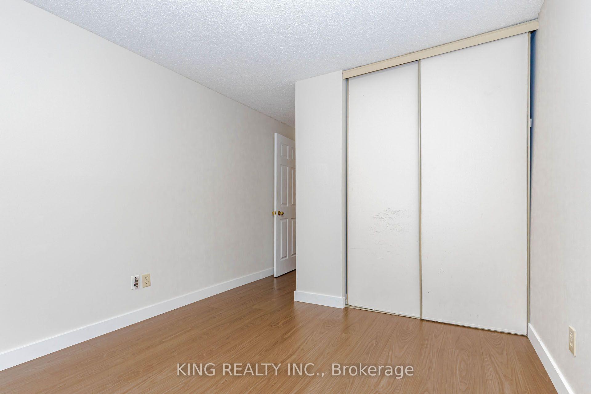 Photo 16 of Unit 6, 46 Cedarwoods Crescent, Kitchener, Vanier - Kitchener — HOMEH