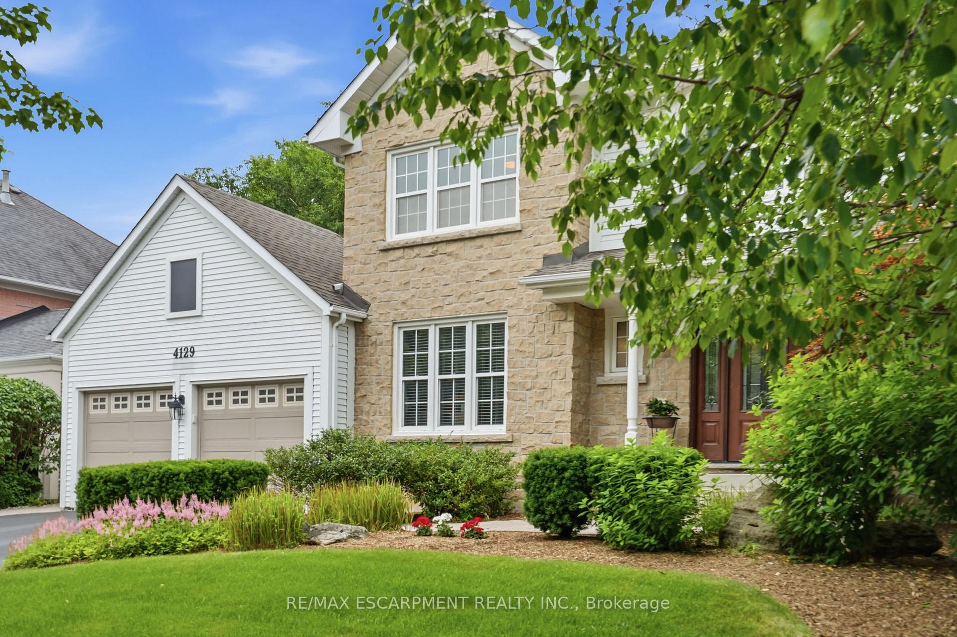 Photo 2 of 4129 Millcroft Park Drive, Burlington, Rose — HOMEH