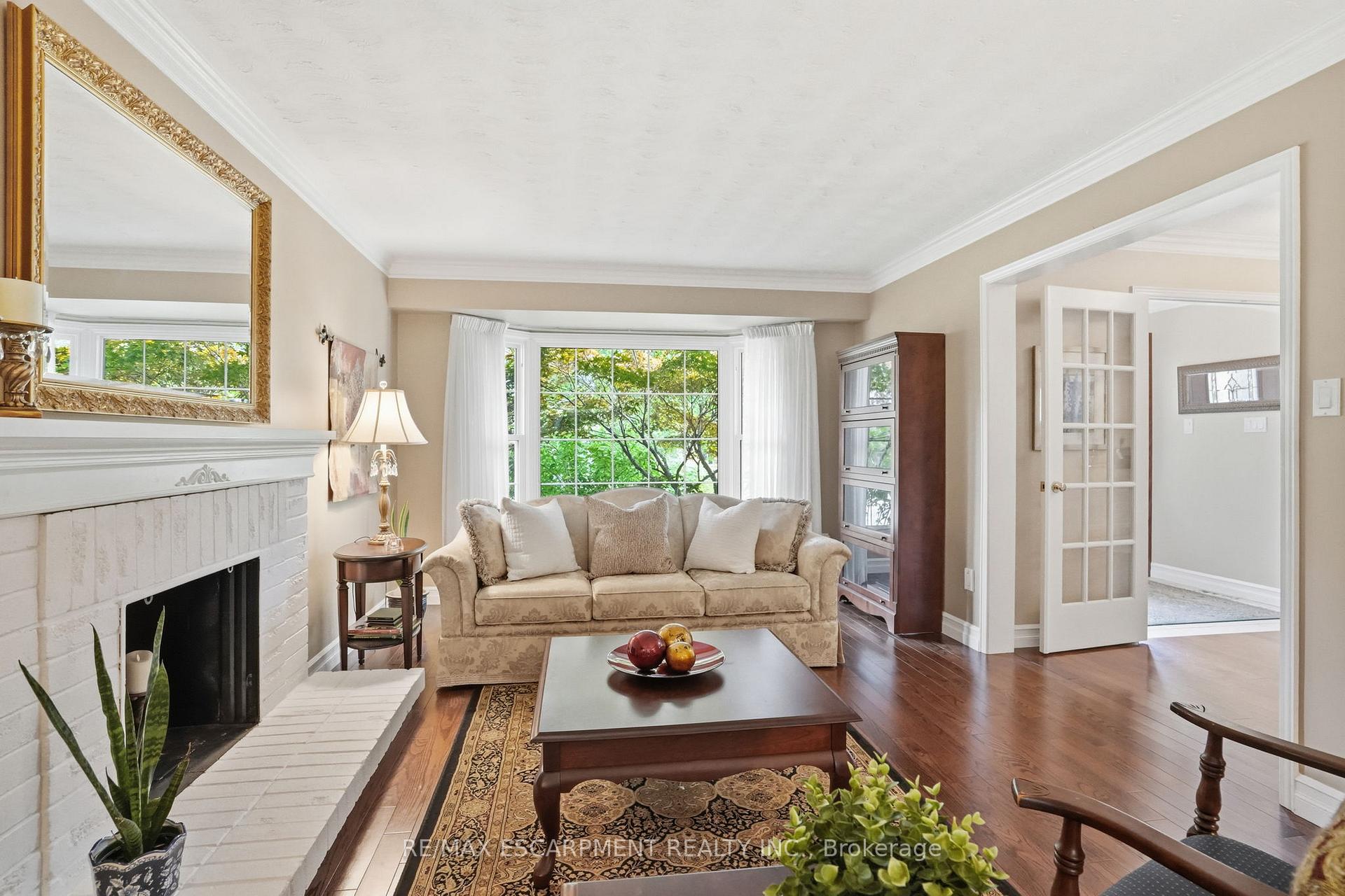 Photo 6 of 4129 Millcroft Park Drive, Burlington, Rose — HOMEH