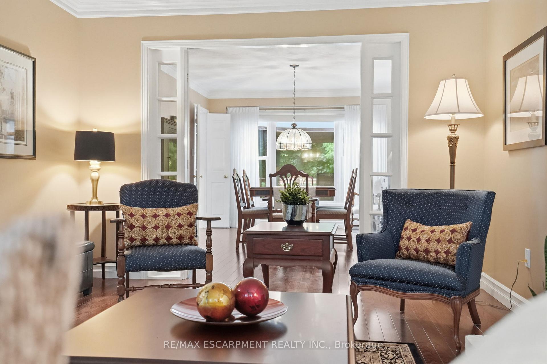 Photo 7 of 4129 Millcroft Park Drive, Burlington, Rose — HOMEH