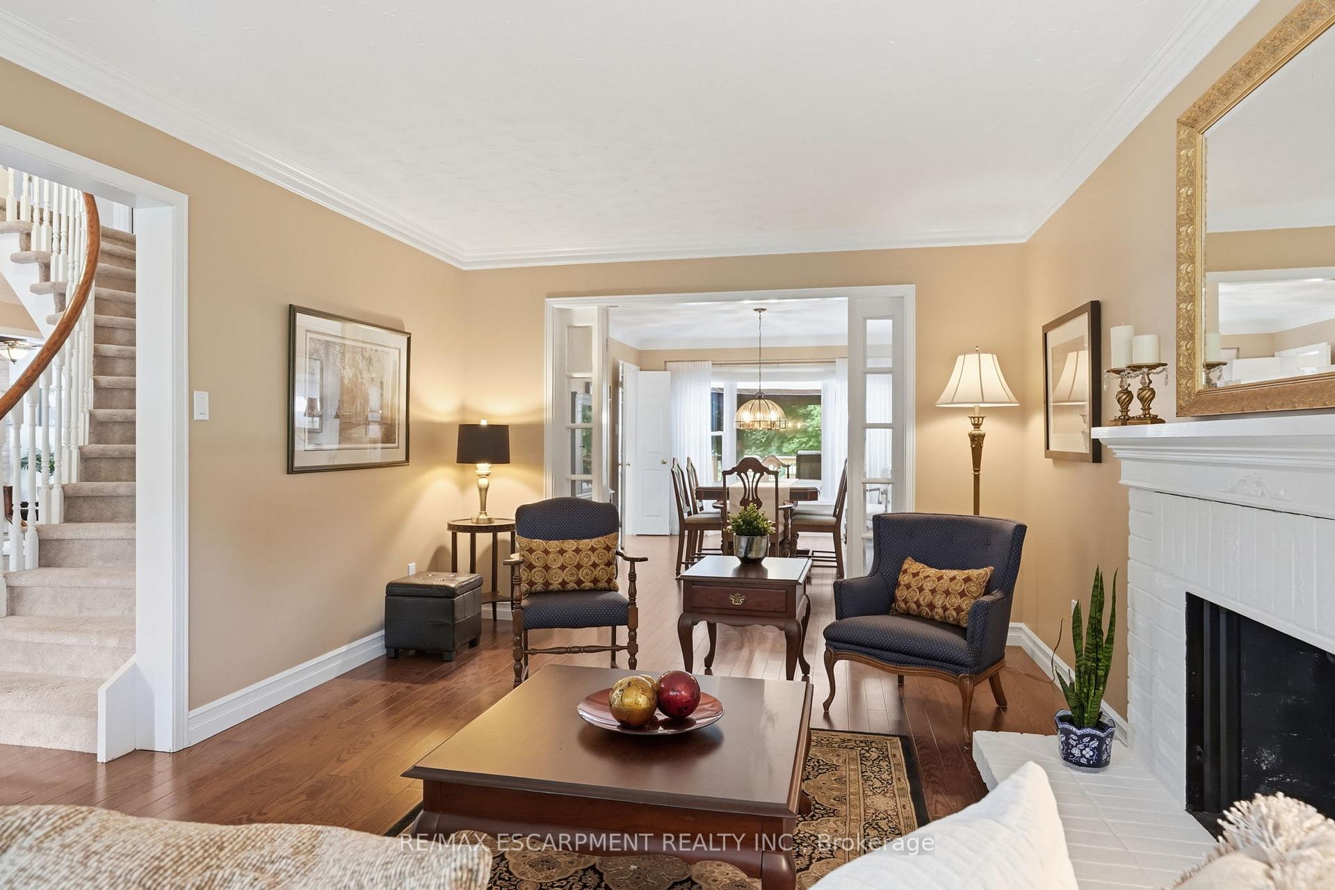 Photo 8 of 4129 Millcroft Park Drive, Burlington, Rose — HOMEH