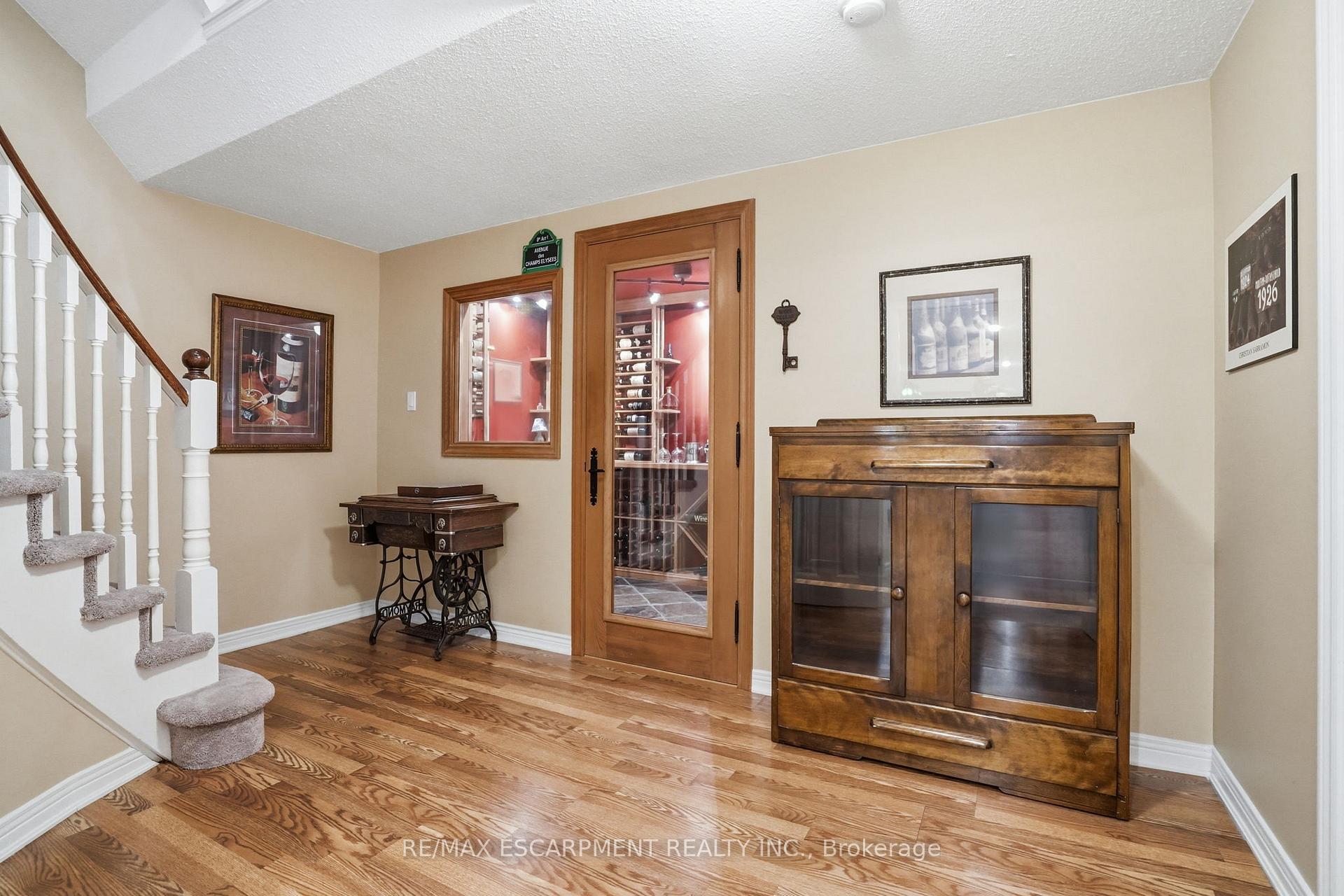 Photo 35 of 4129 Millcroft Park Drive, Burlington, Rose — HOMEH
