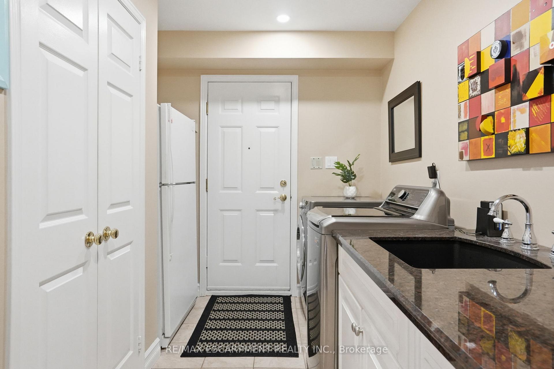 Photo 40 of 4129 Millcroft Park Drive, Burlington, Rose — HOMEH