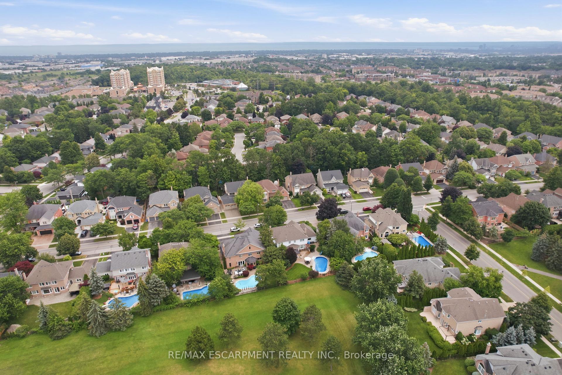 Photo 48 of 4129 Millcroft Park Drive, Burlington, Rose — HOMEH
