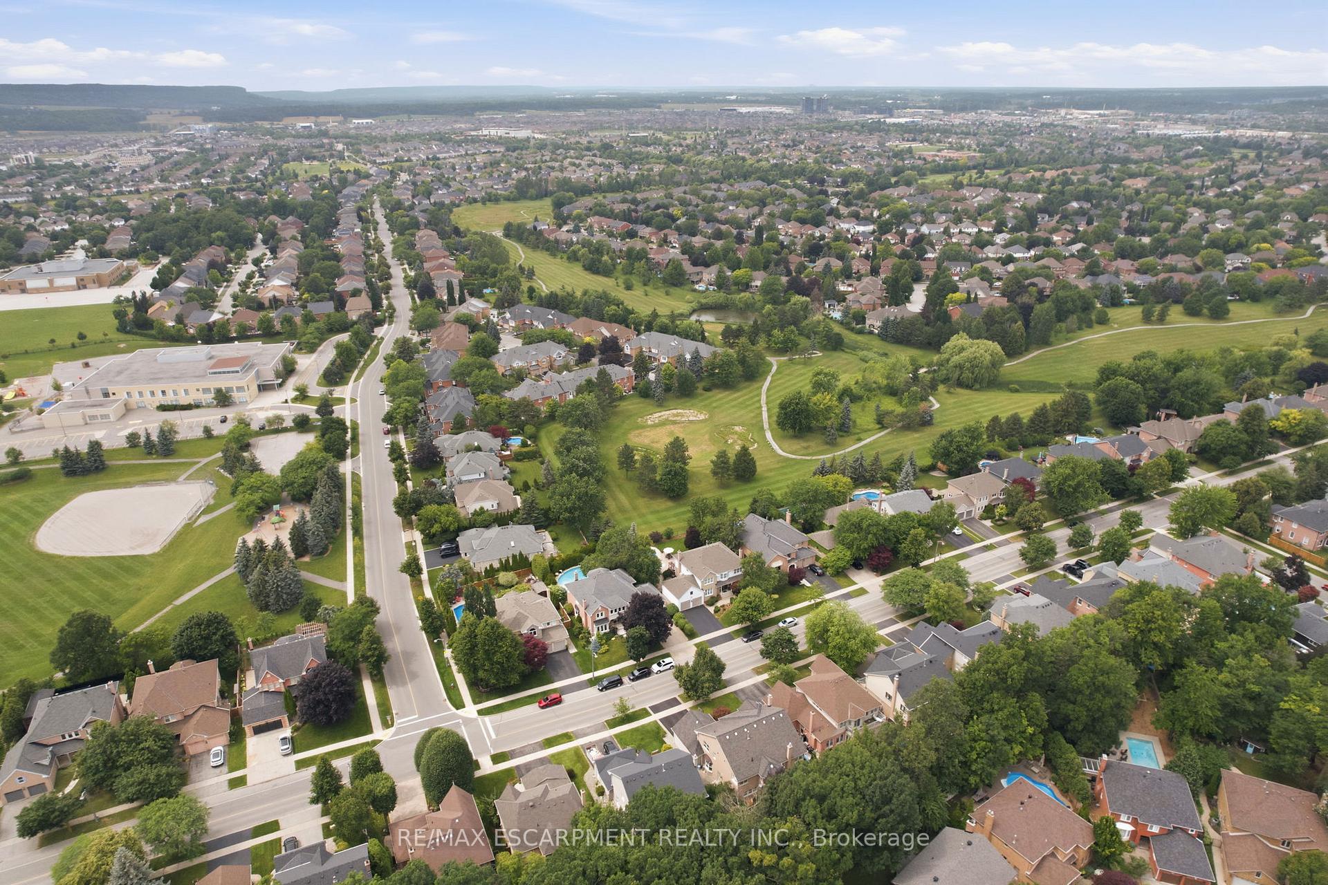 Photo 49 of 4129 Millcroft Park Drive, Burlington, Rose — HOMEH