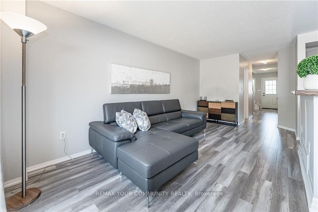 Photo 6 of 4412 Fairview Street, Burlington, Shoreacres — HOMEH