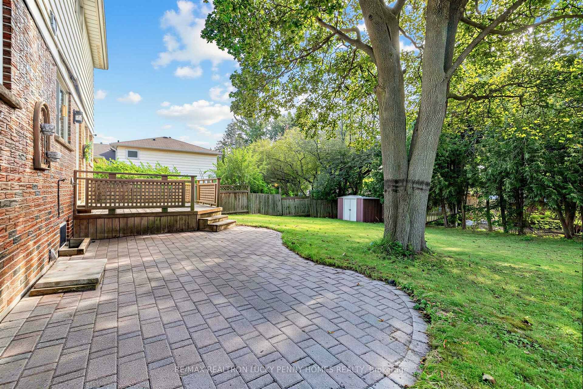 Photo 34 of 38 Walkerton Drive, Markham, Bullock — HOMEH
