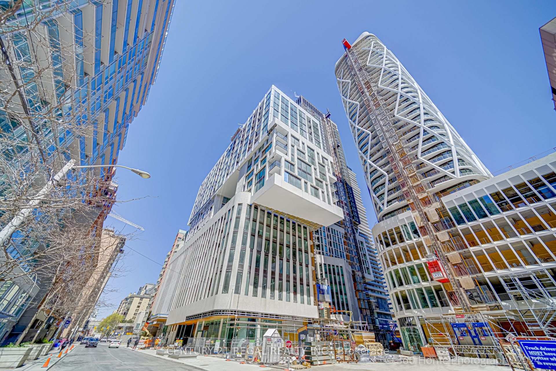 Photo 1 of Unit 508, 234 Simcoe Street, Toronto, Kensington-Chinatown — HOMEH