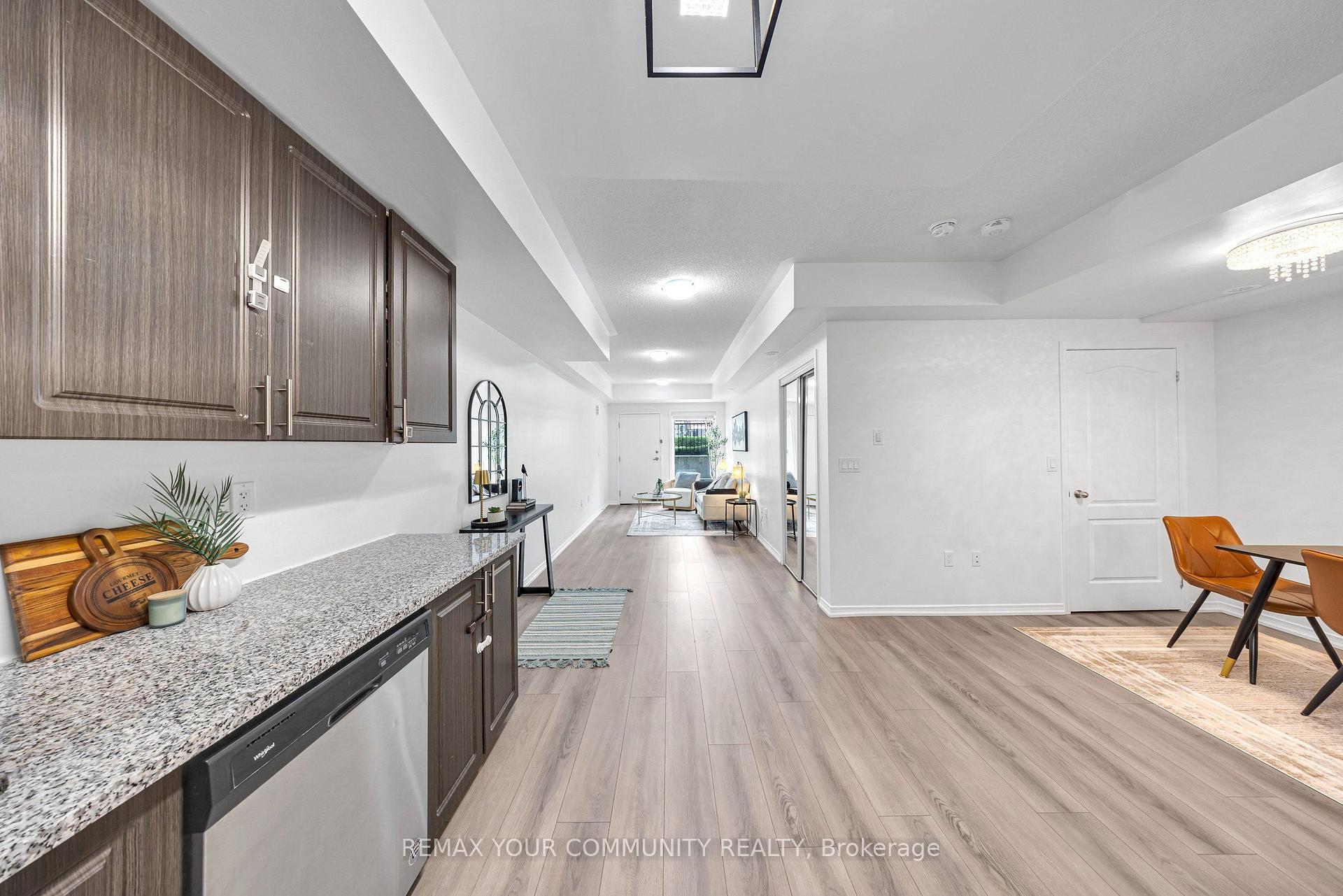 Photo 14 of Unit 120, 500 Kingbird Grove, Scarborough, Rouge — HOMEH