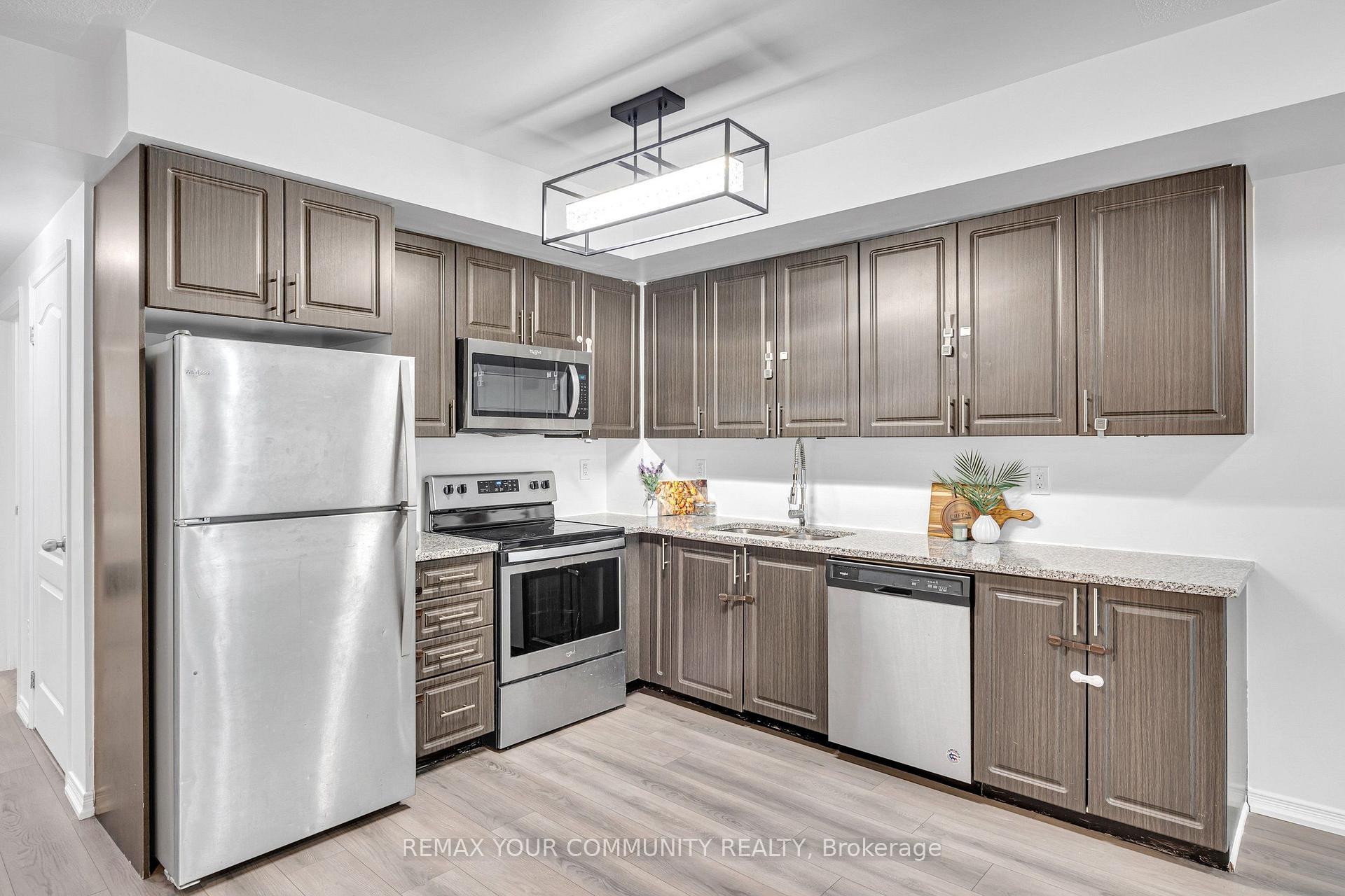 Photo 15 of Unit 120, 500 Kingbird Grove, Scarborough, Rouge — HOMEH