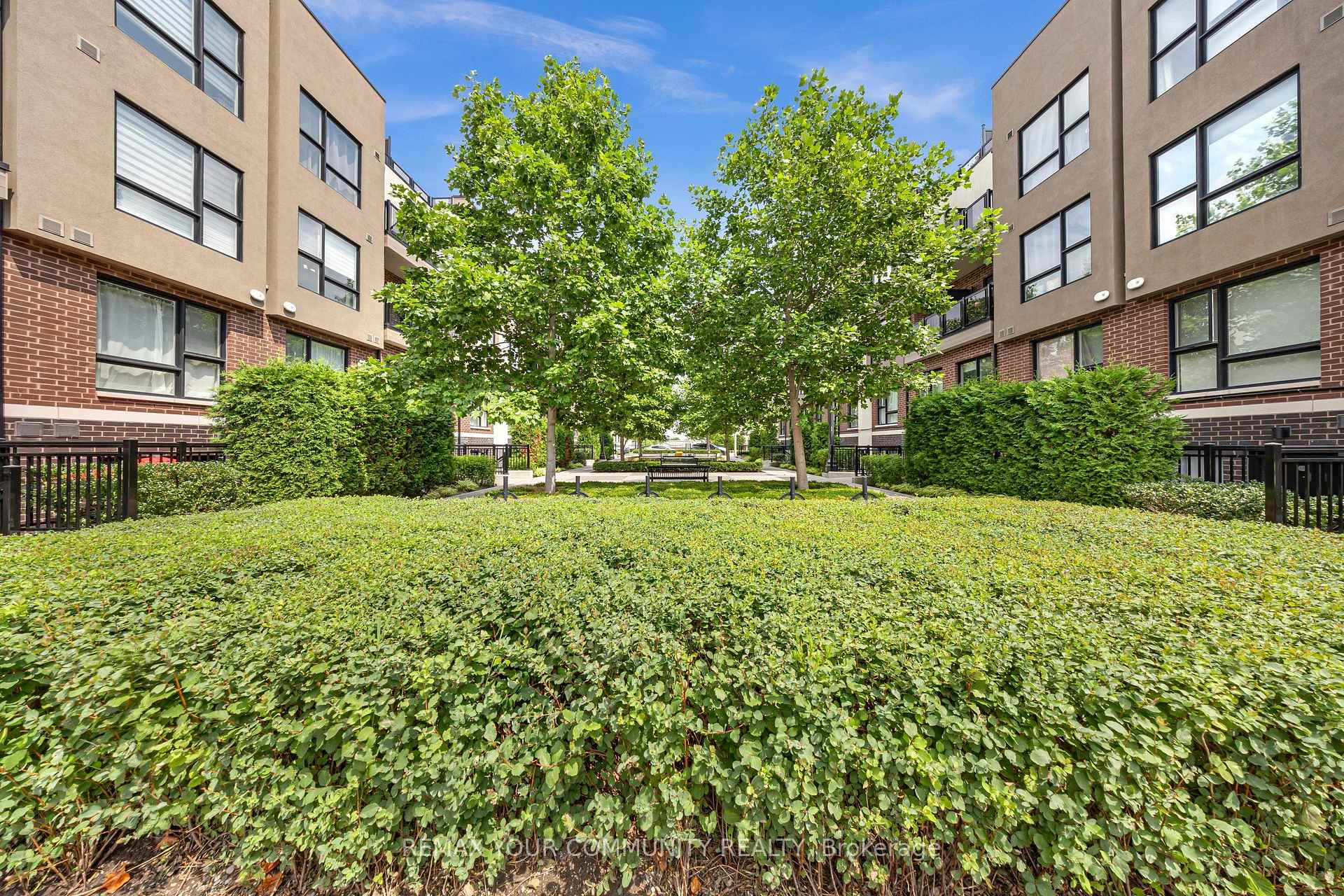 Photo 37 of Unit 120, 500 Kingbird Grove, Scarborough, Rouge — HOMEH