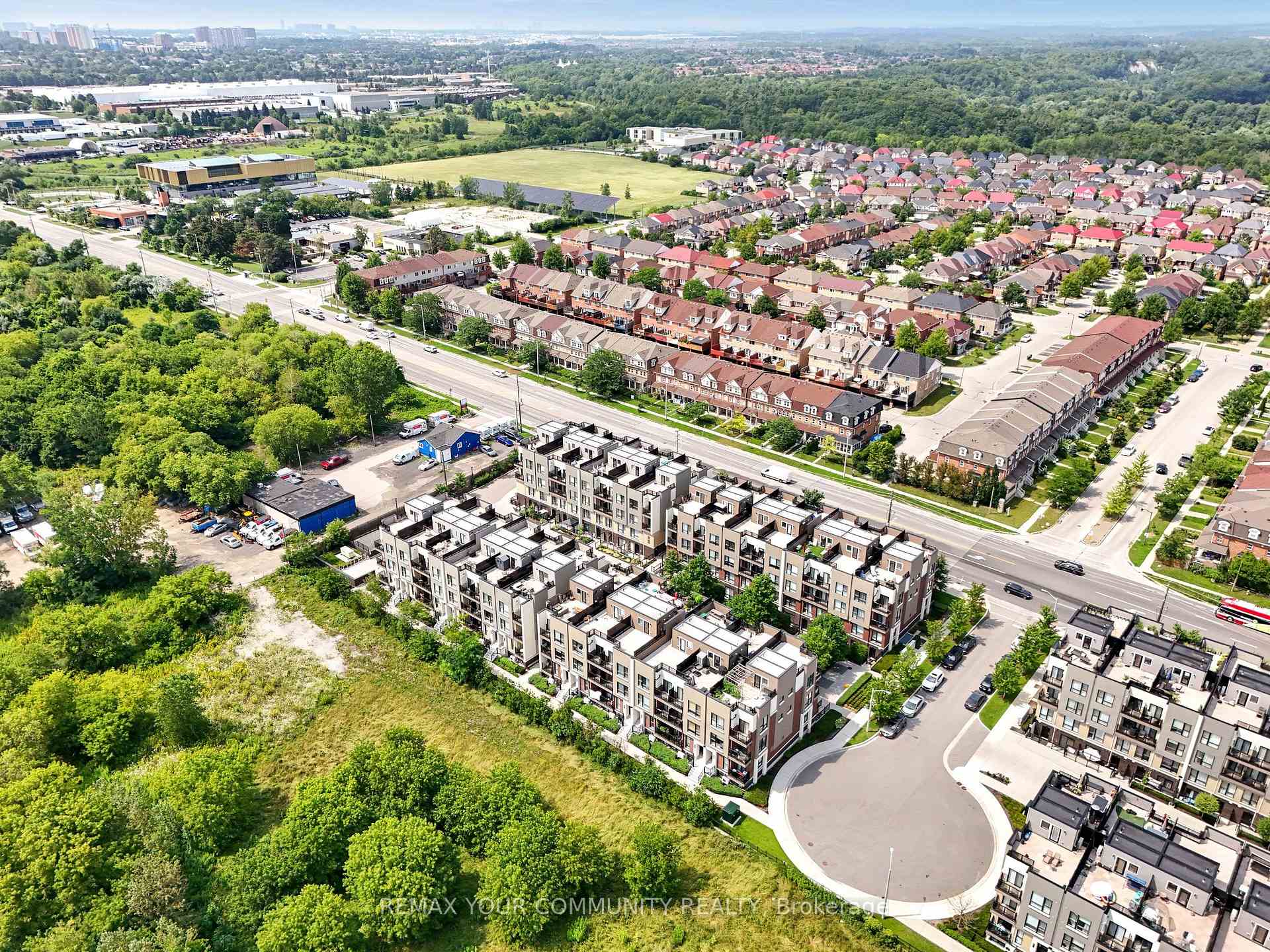 Photo 42 of Unit 120, 500 Kingbird Grove, Scarborough, Rouge — HOMEH