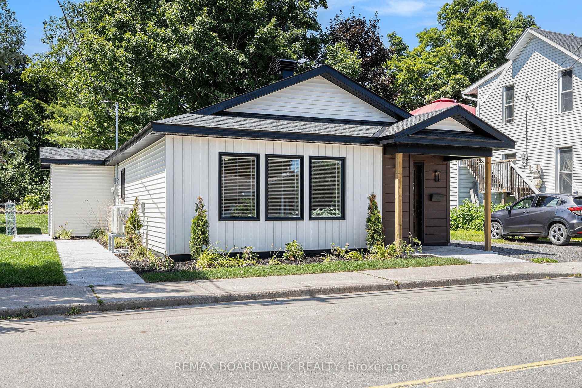 Photo 2 of 269 William Street, Carleton Place, Carleton Place — HOMEH