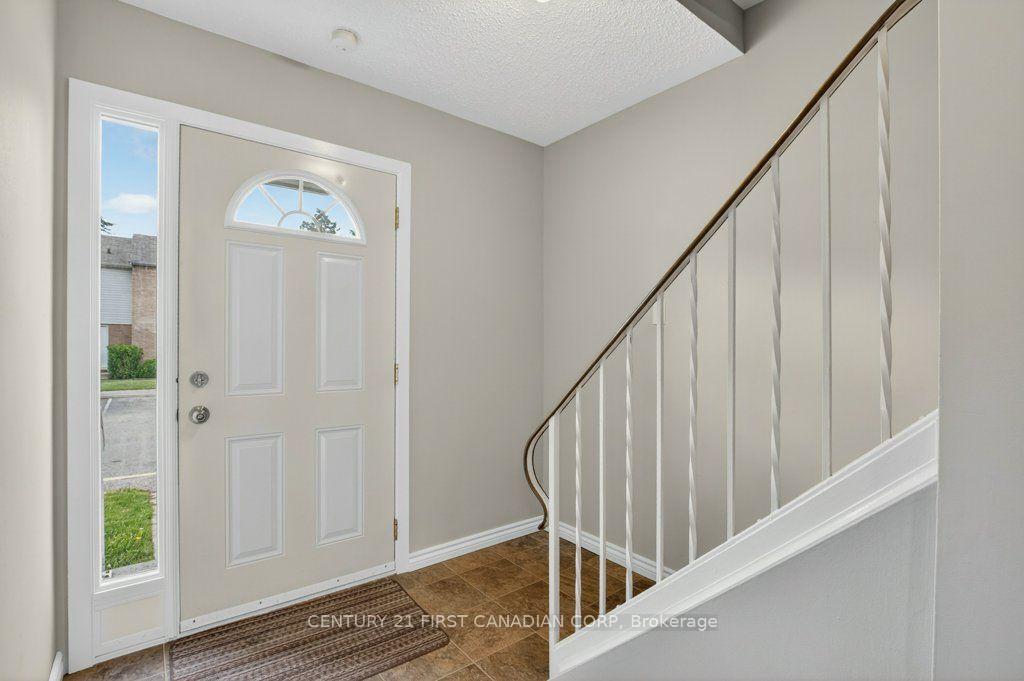 Photo 5 of Unit 114, 1775 Culver Drive, London, East H — HOMEH