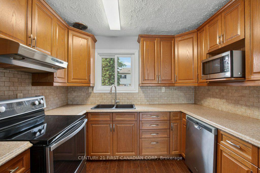 Photo 11 of Unit 114, 1775 Culver Drive, London, East H — HOMEH