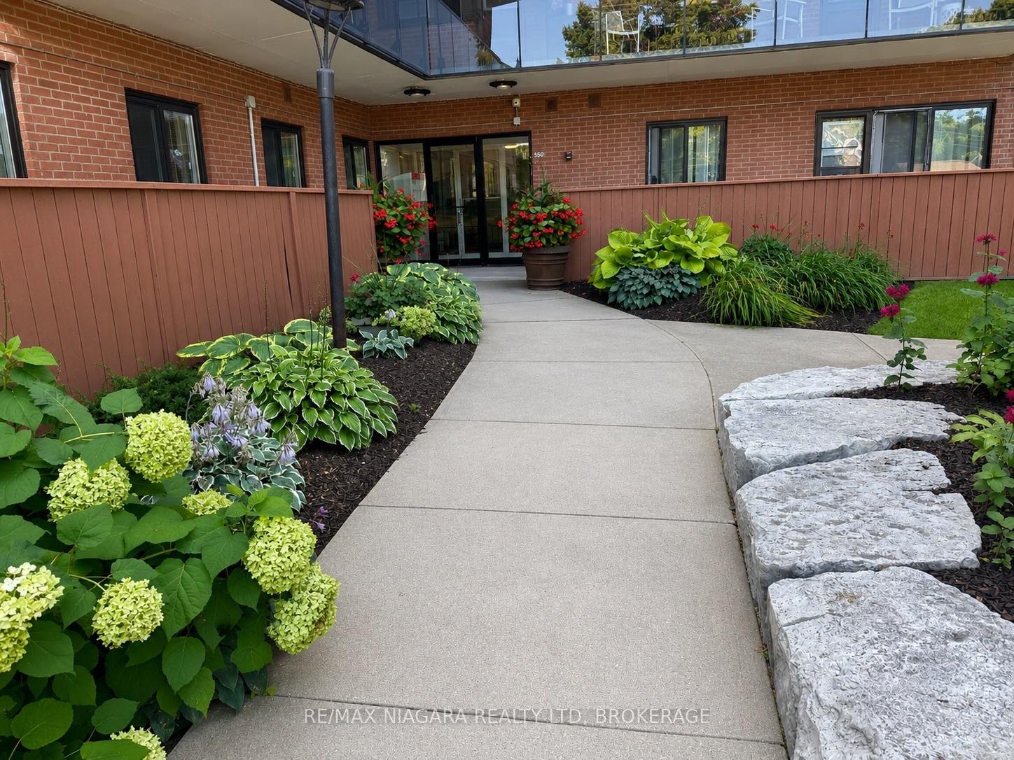 Photo 2 of Unit 201, 550 King Street, Midland — HOMEH