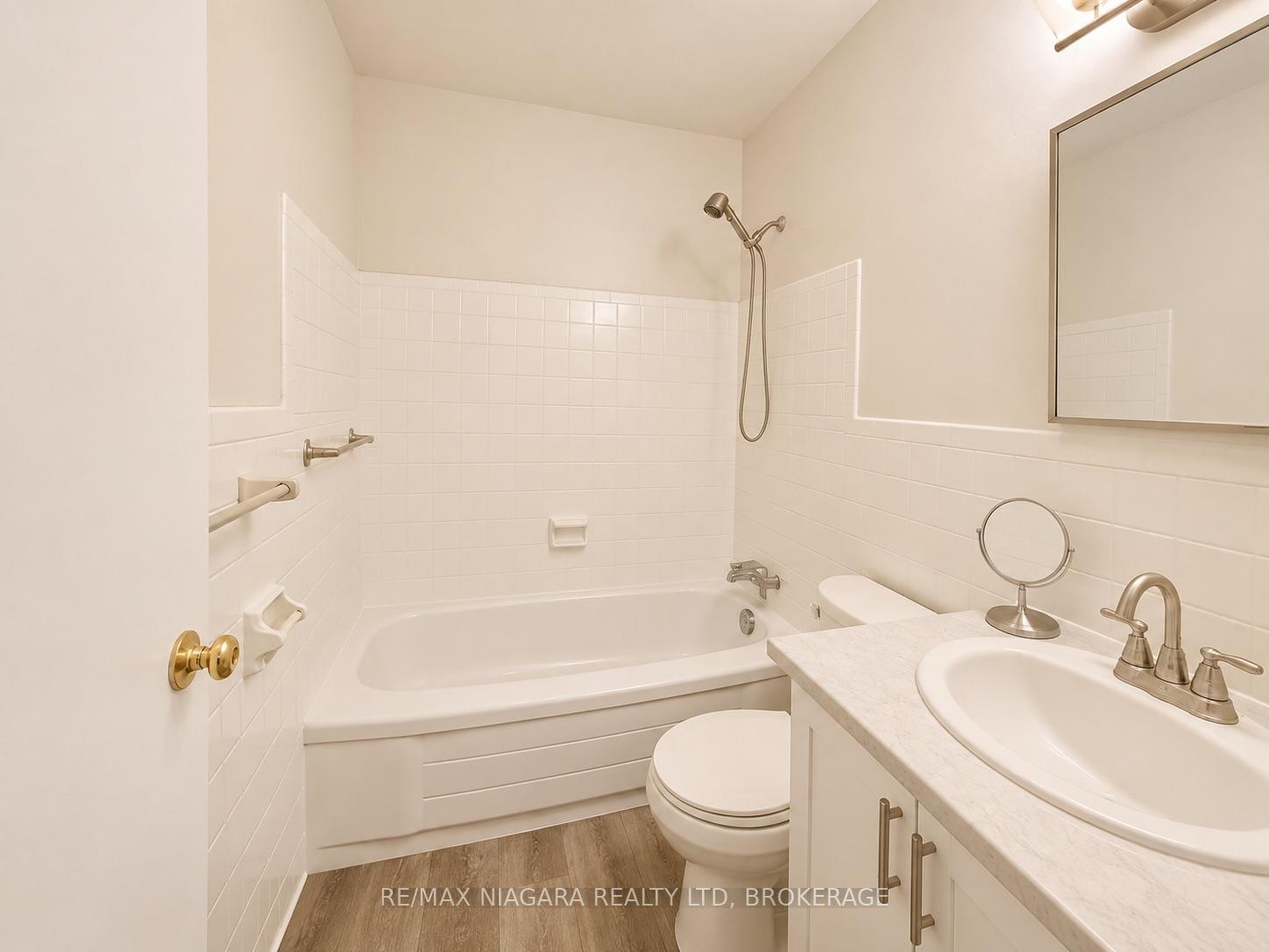 Photo 13 of Unit 201, 550 King Street, Midland — HOMEH