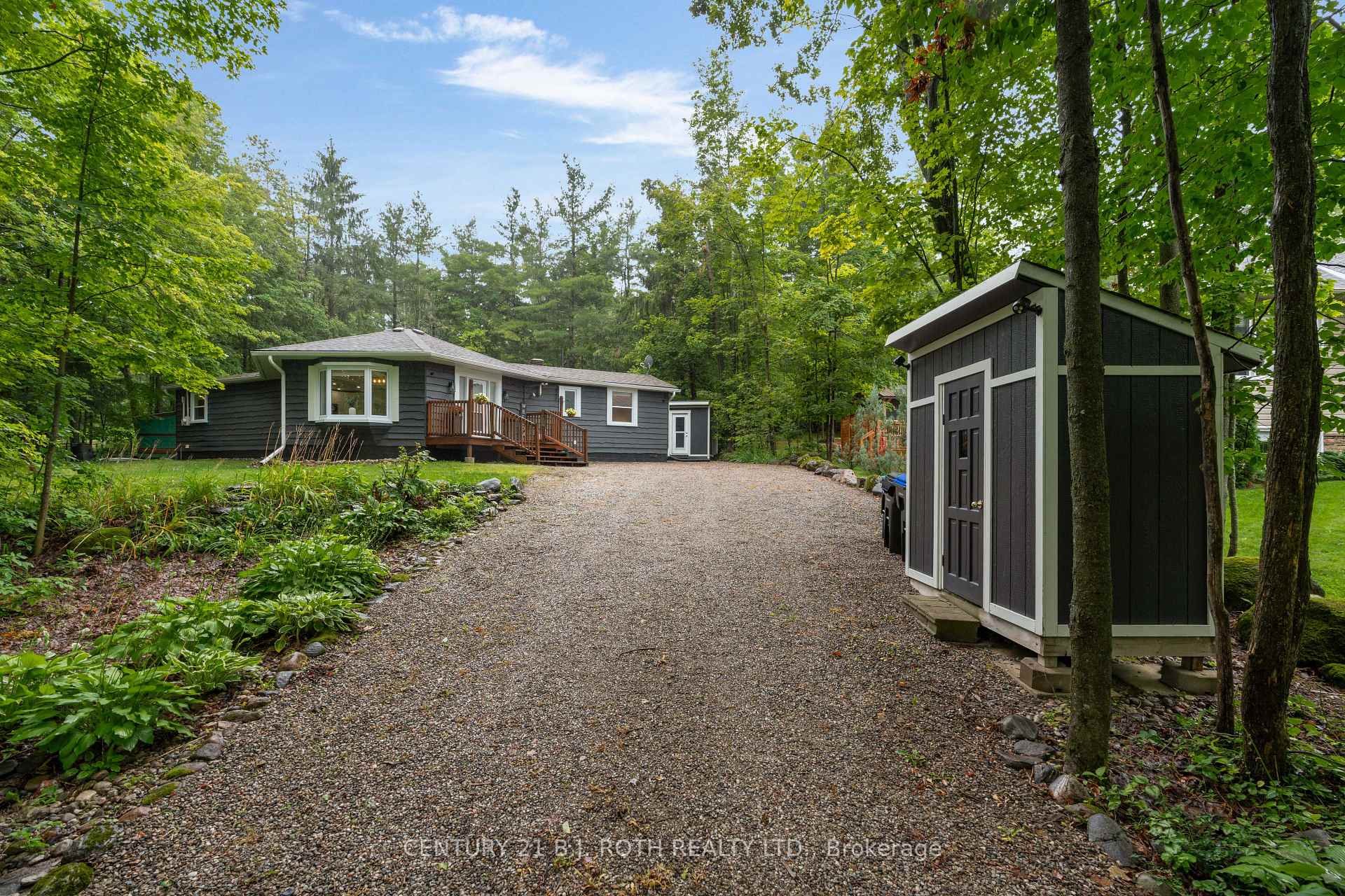 Photo 1 of 59 Slalom Drive, Oro-Medonte, Rural Oro-Medonte — HOMEH