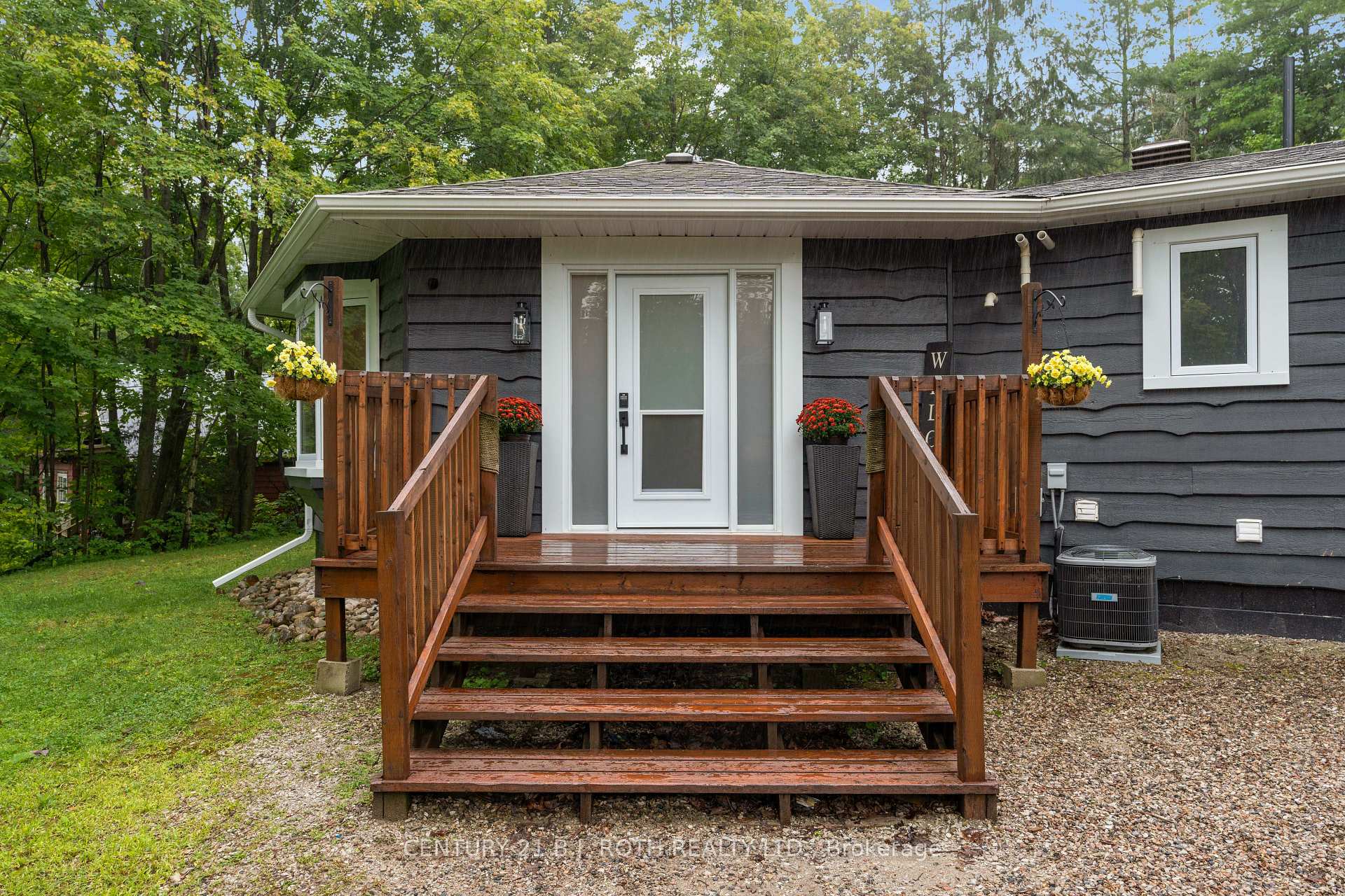 Photo 3 of 59 Slalom Drive, Oro-Medonte, Rural Oro-Medonte — HOMEH