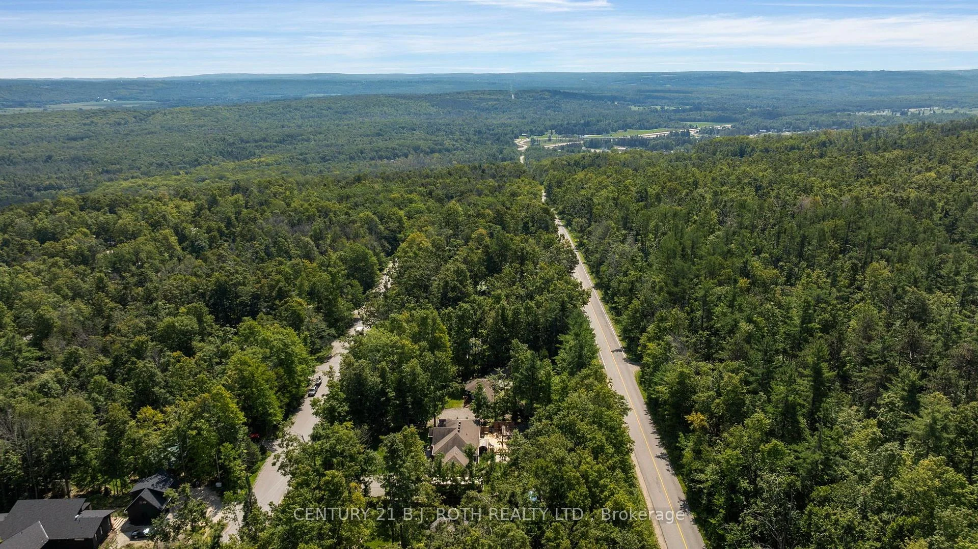 Photo 47 of 59 Slalom Drive, Oro-Medonte, Rural Oro-Medonte — HOMEH